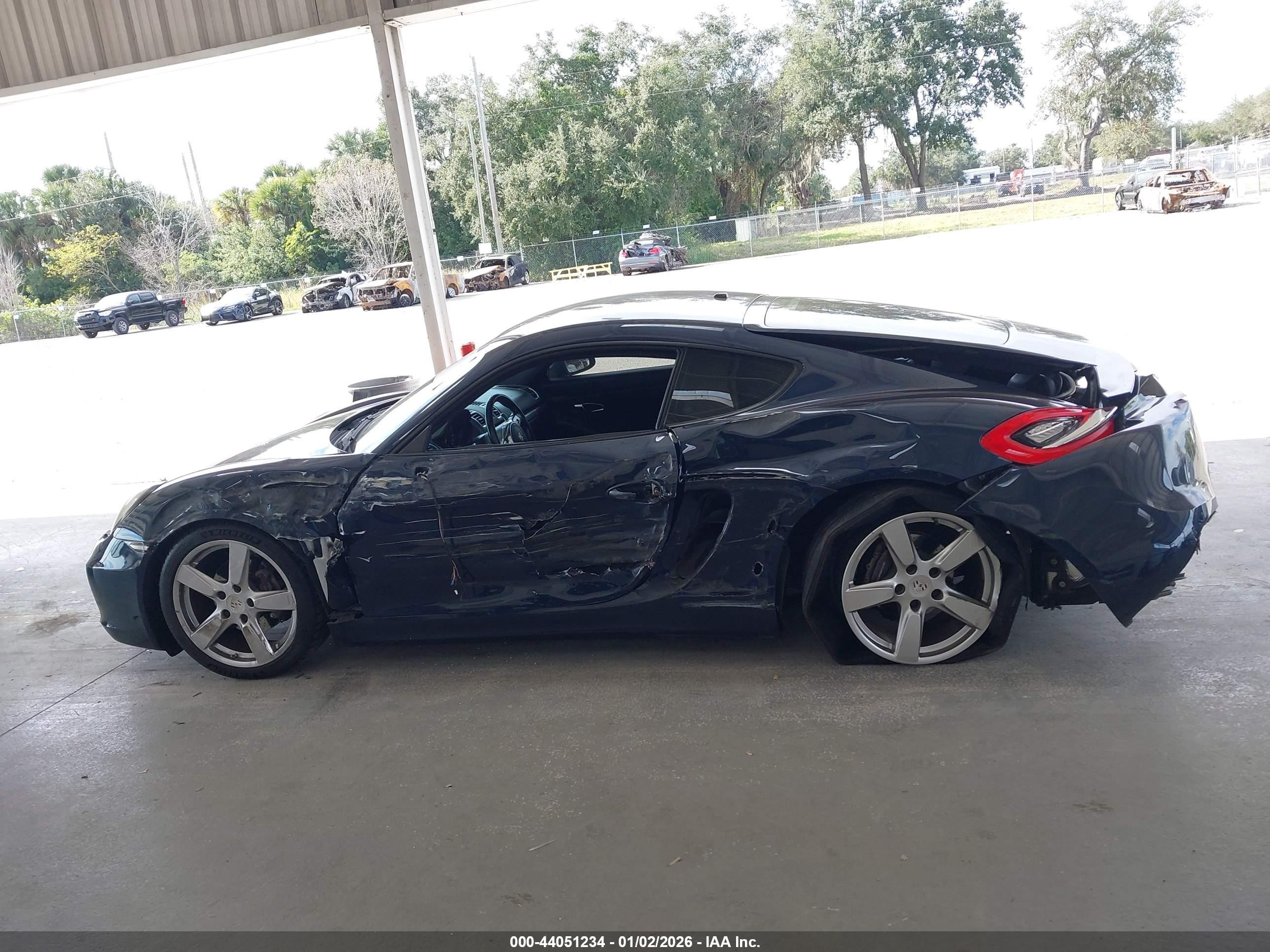 2014 Porsche Cayman   Синий vin: WP0AA2A85EK171324
