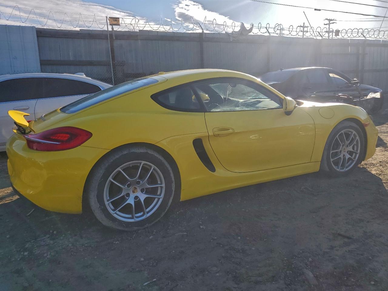 2014 Porsche Cayman Yellow vin: WP0AA2A86EK171011