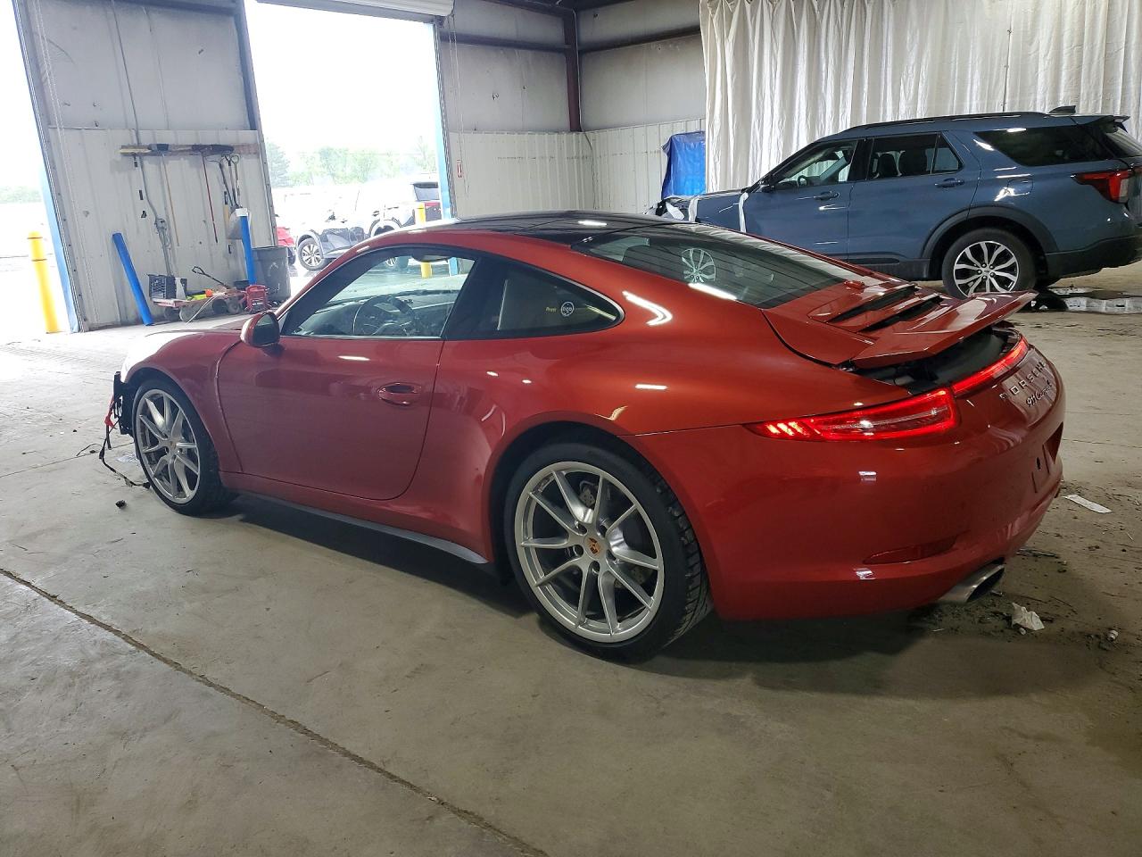 2014 Porsche 911 Carrera Red vin: WP0AA2A95ES106935