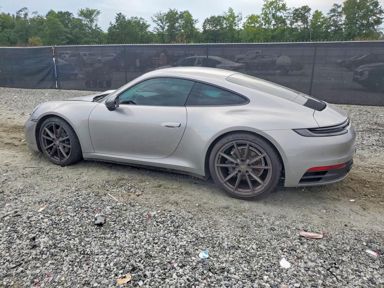 2024 Porsche 911 Carrera Серебряный vin: WP0AA2A97RS208288