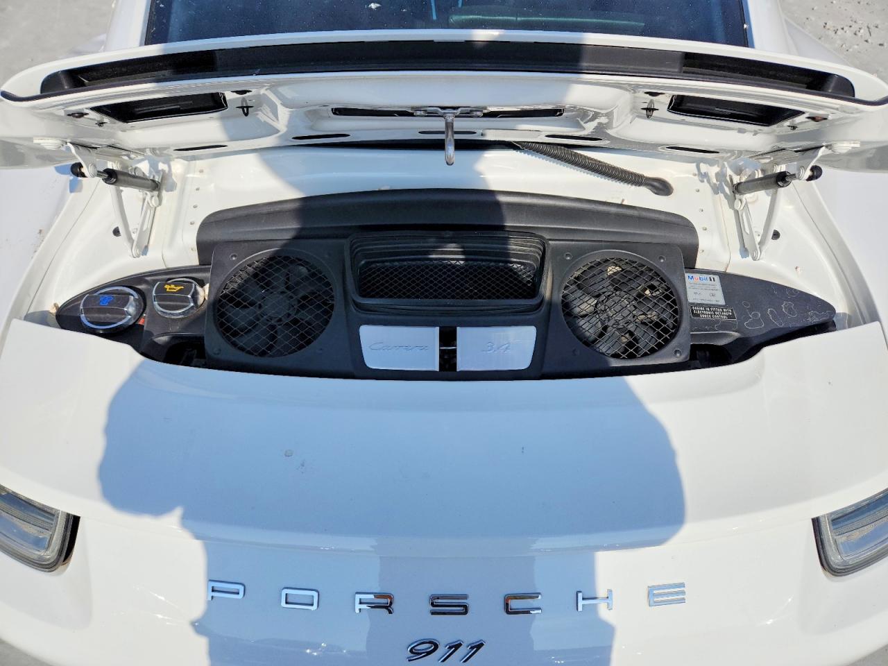 2012 Porsche 911 Carrera White vin: WP0AA2A98CS106411