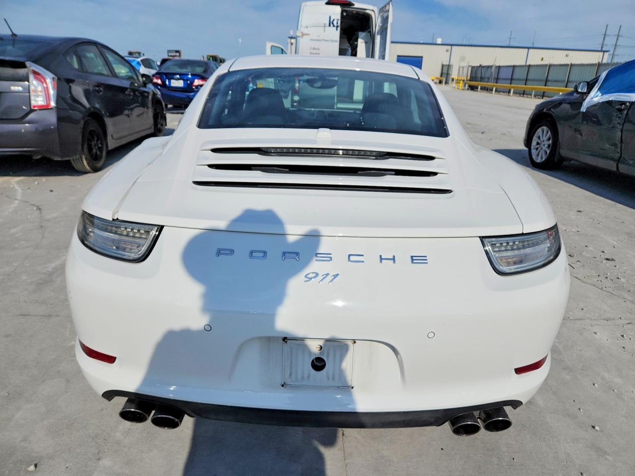 2012 Porsche 911 Carrera White vin: WP0AA2A98CS106411