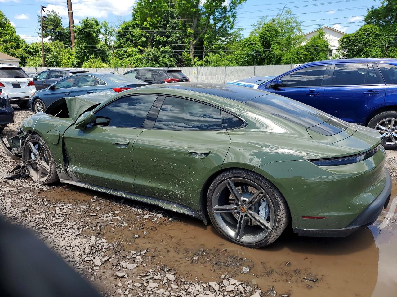2022 Porsche Taycan Green vin: WP0AA2Y14NSA16033