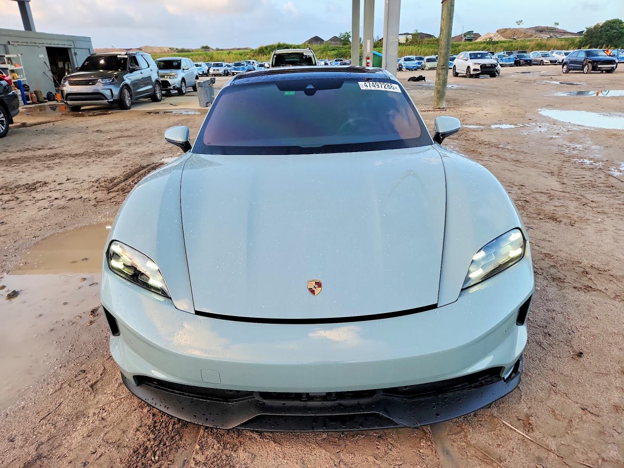 2025 Porsche Taycan Base Green vin: WP0AA2Y19SSA08361