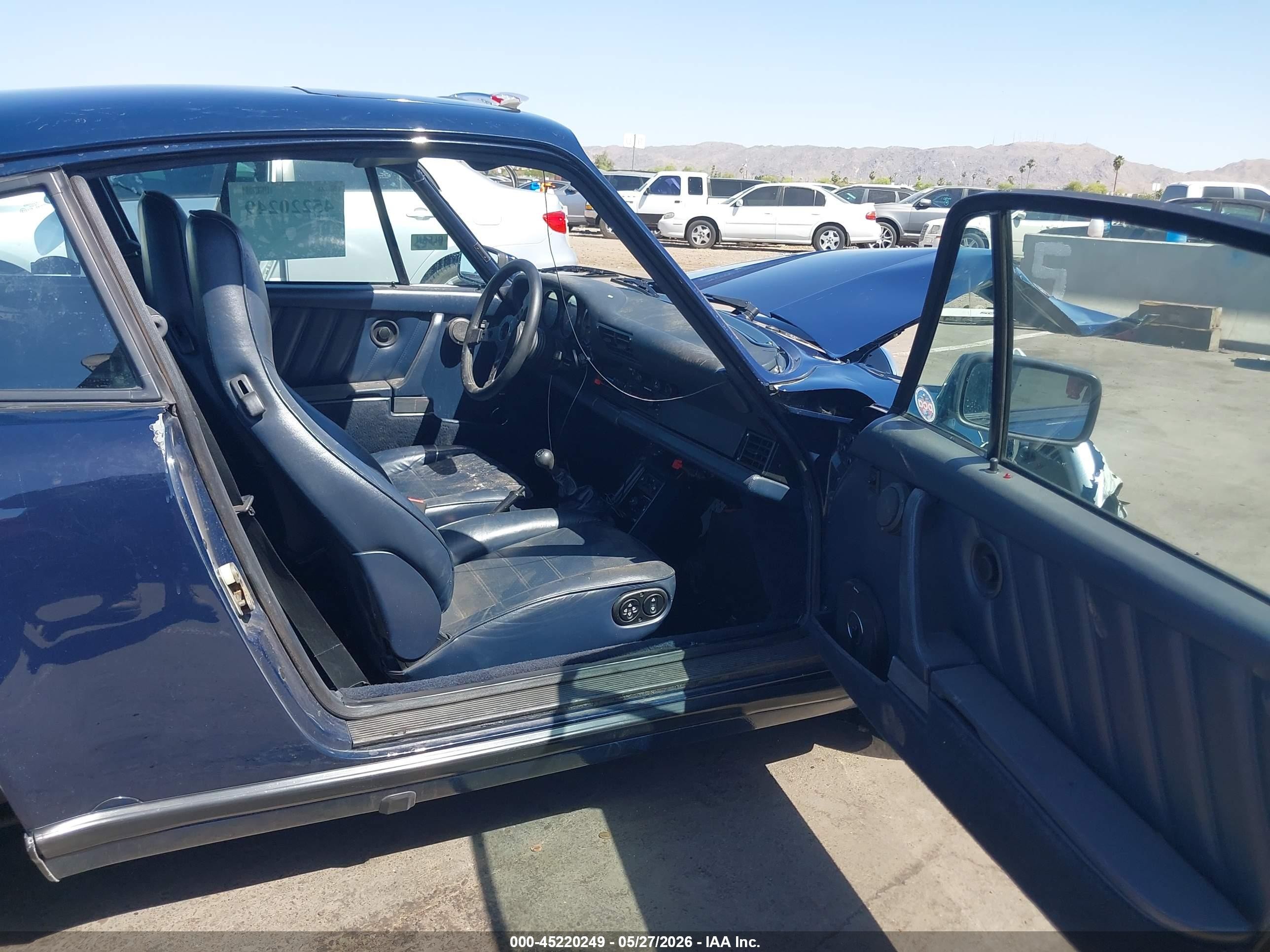 1986 Porsche 911 Carrera Blue vin: WP0AB0919GS122056