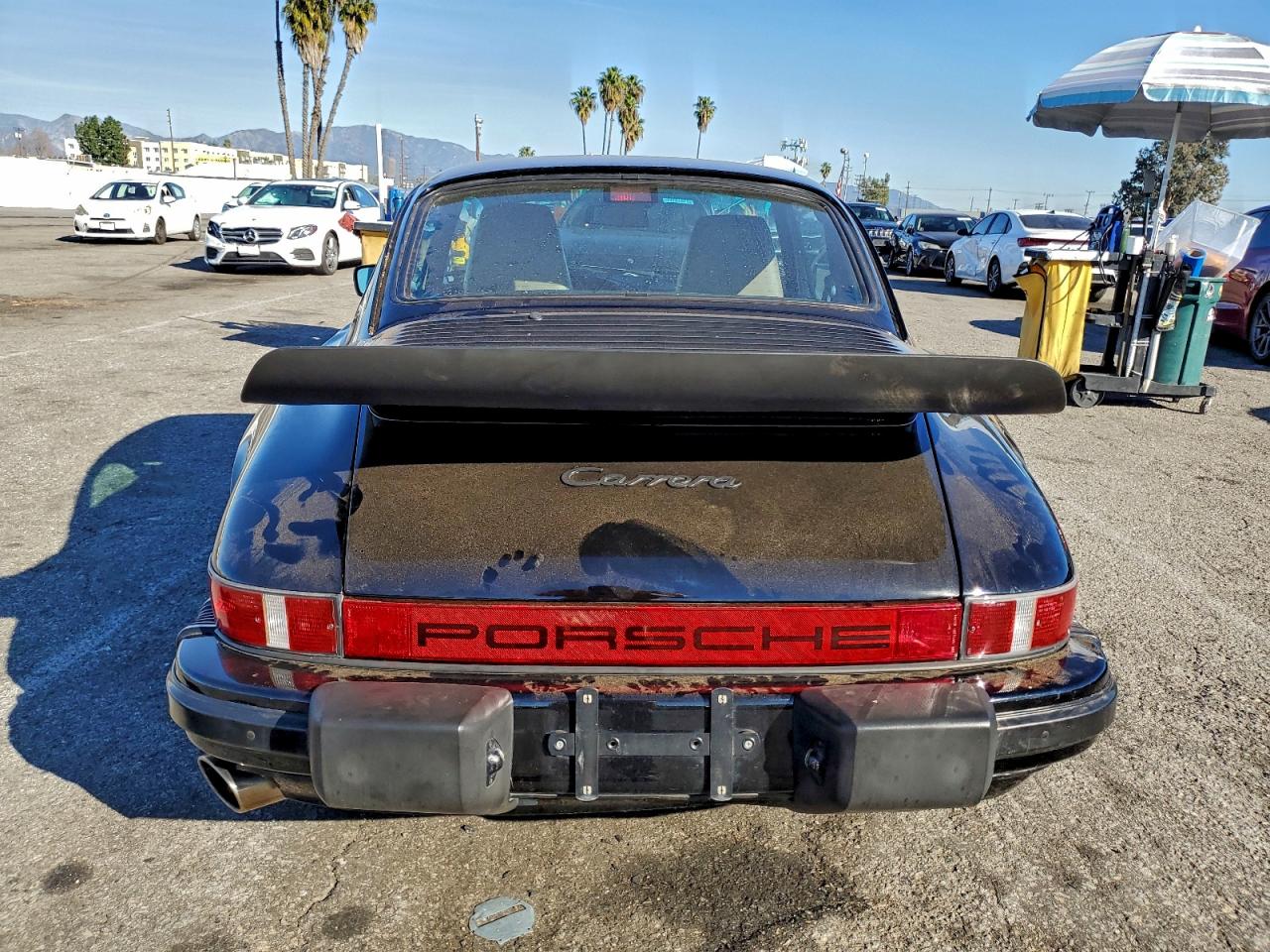 1986 Porsche 911 Carrera Black vin: WP0AB091XGS121837