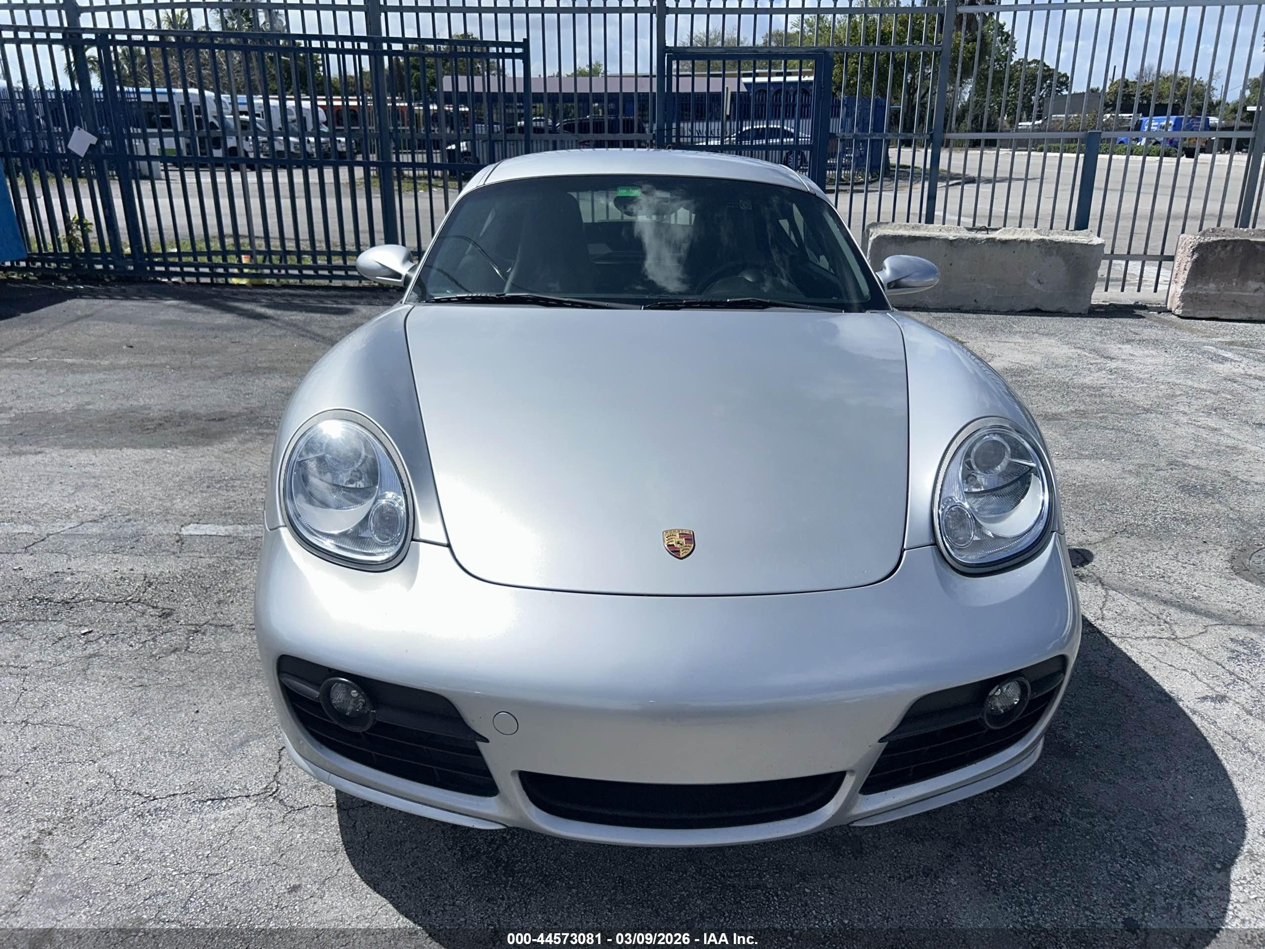 2006 Porsche Cayman S   Silver vin: WP0AB29806U784099