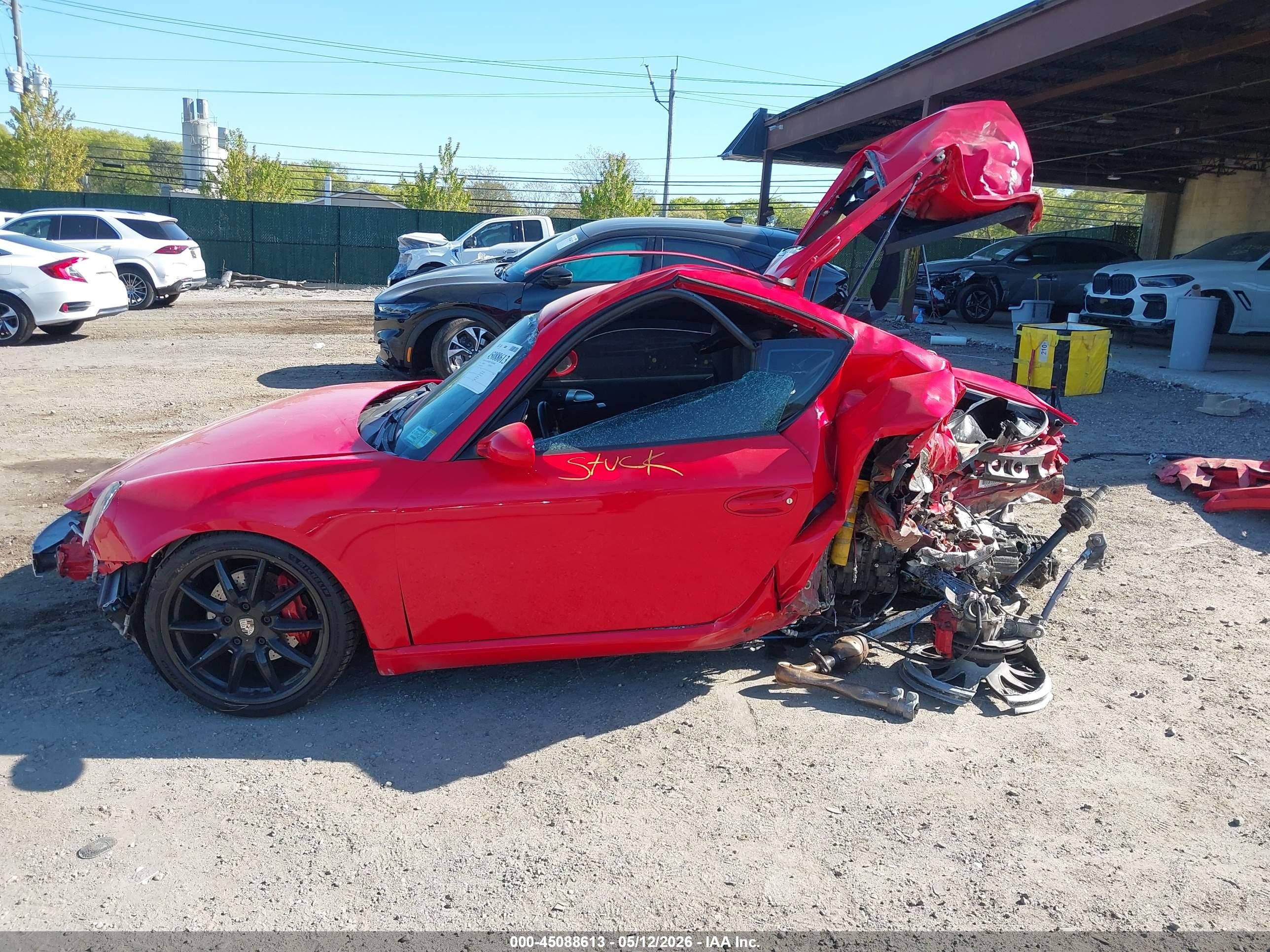 2006 Porsche Cayman S   Red vin: WP0AB29816U781227