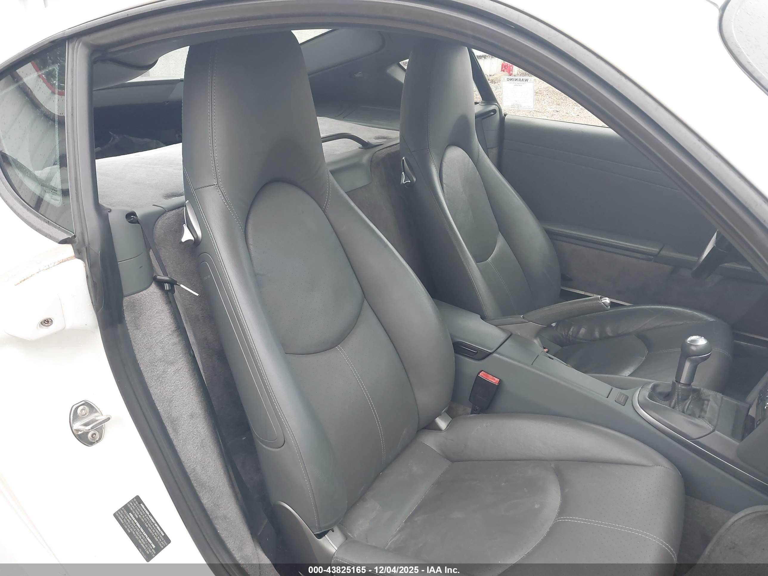 2006 Porsche Cayman S   White vin: WP0AB29826U781902