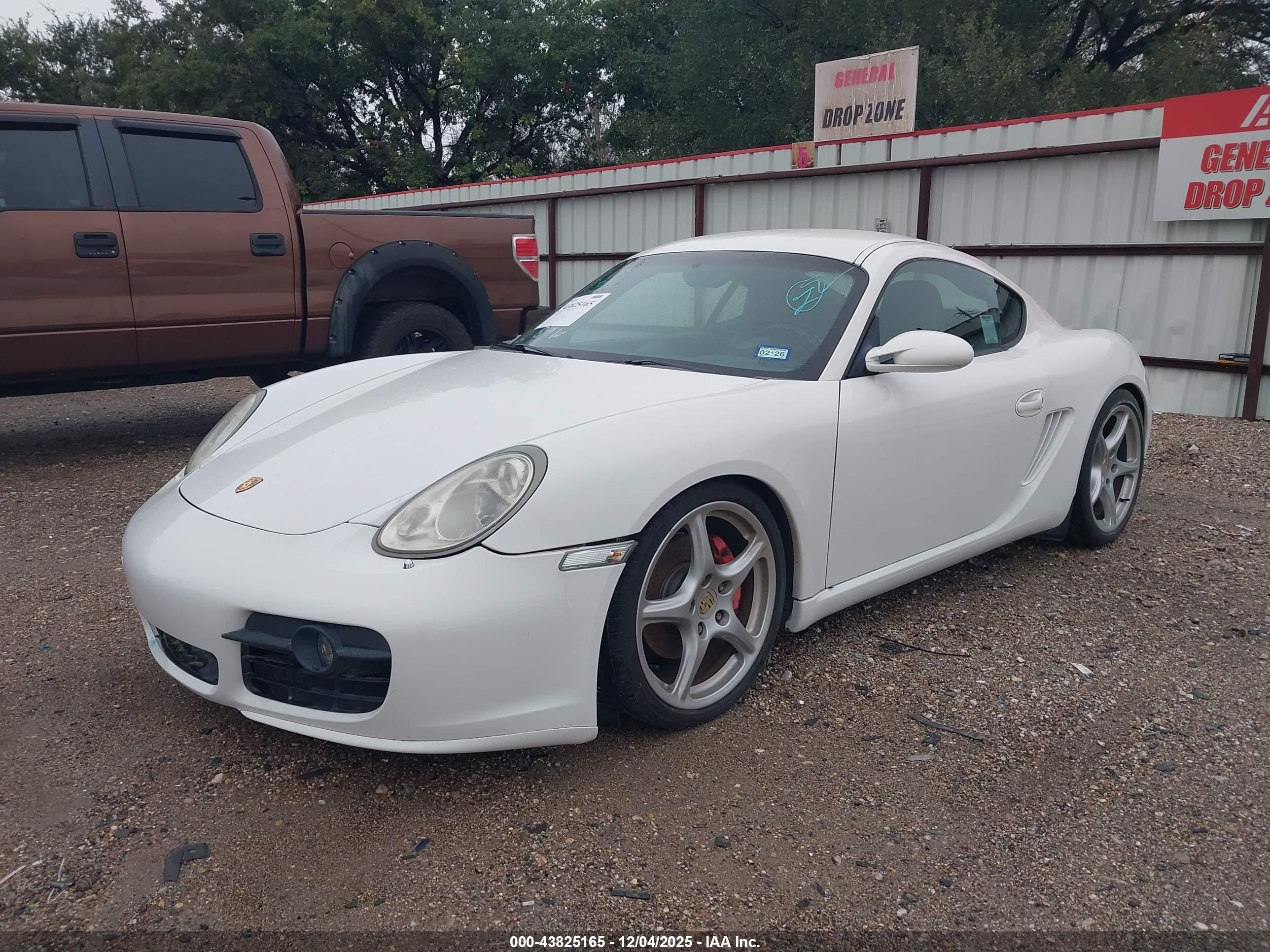 2006 Porsche Cayman S   White vin: WP0AB29826U781902