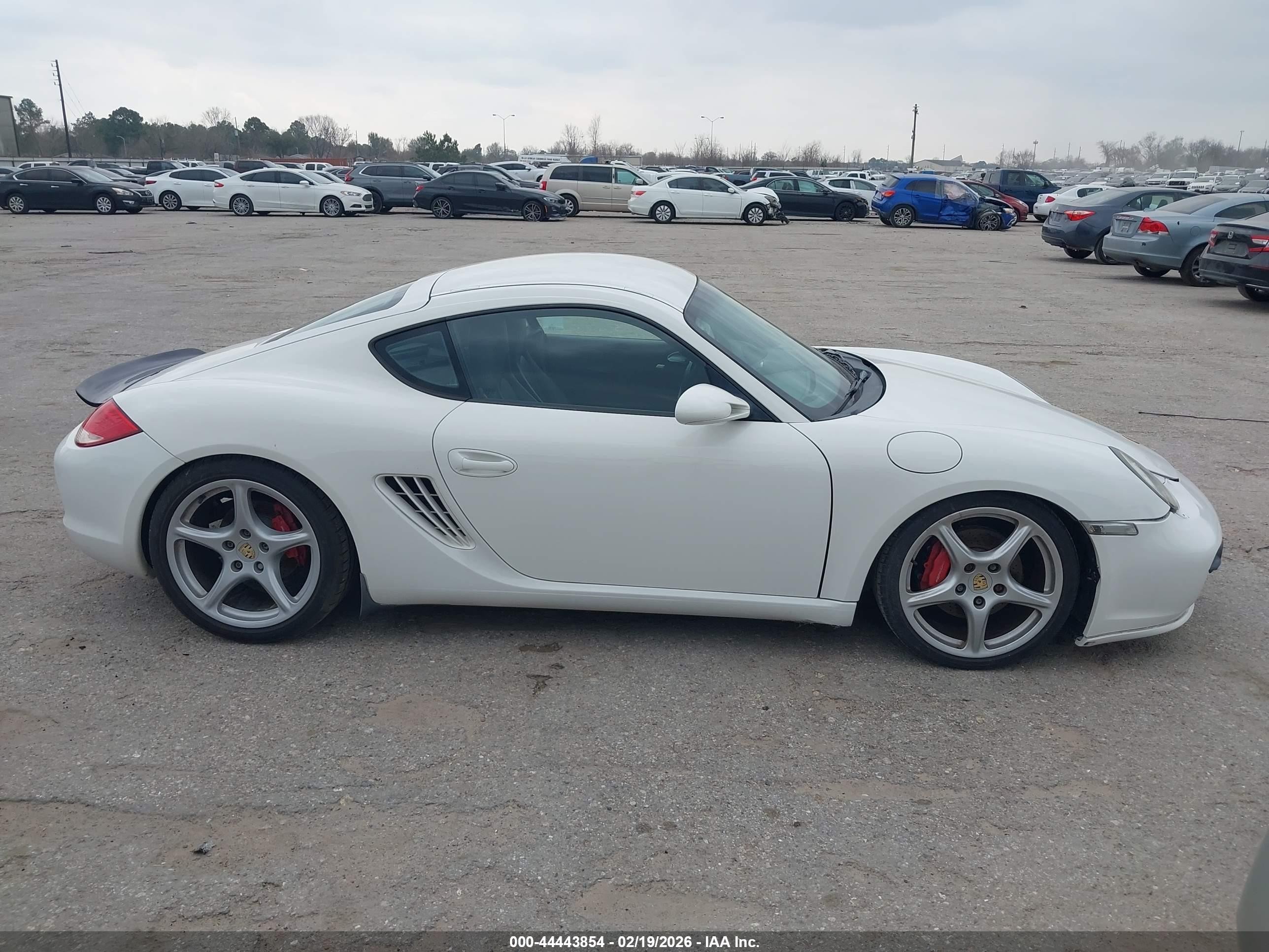 2006 Porsche Cayman S   White vin: WP0AB29826U781902