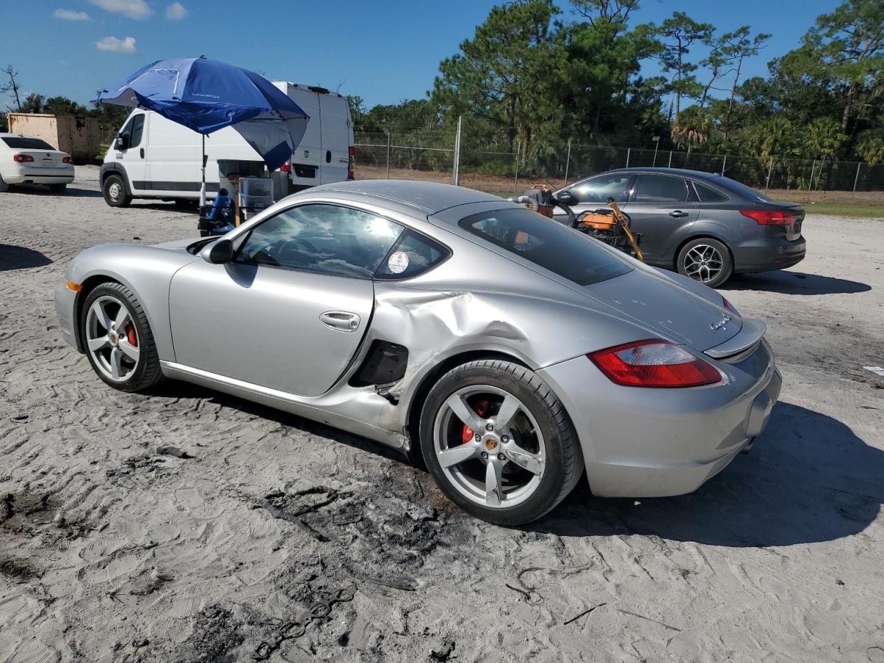 2007 Porsche Cayman S Серебряный vin: WP0AB29837U782493