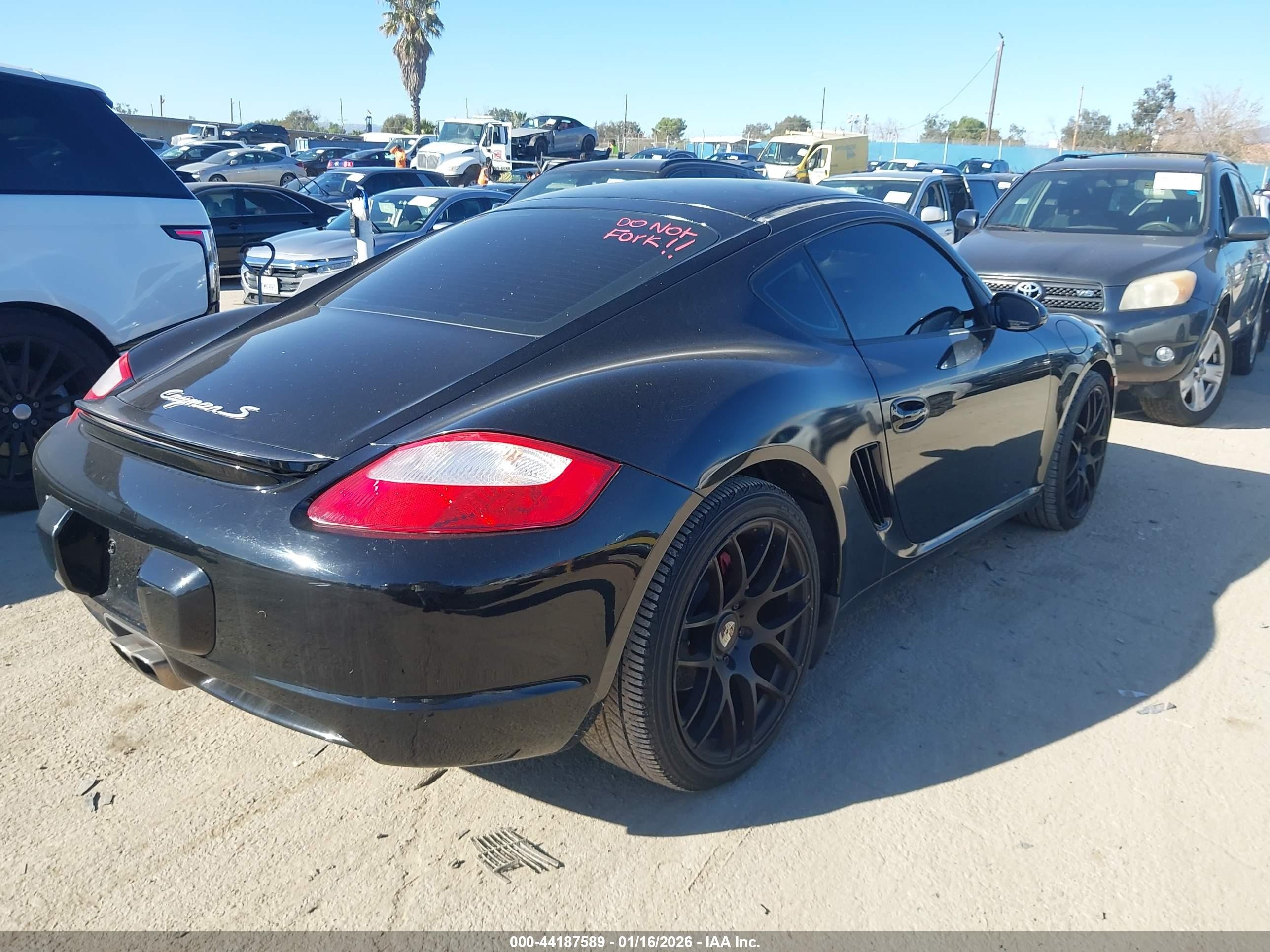 2006 Porsche Cayman S   Black vin: WP0AB29846U783070