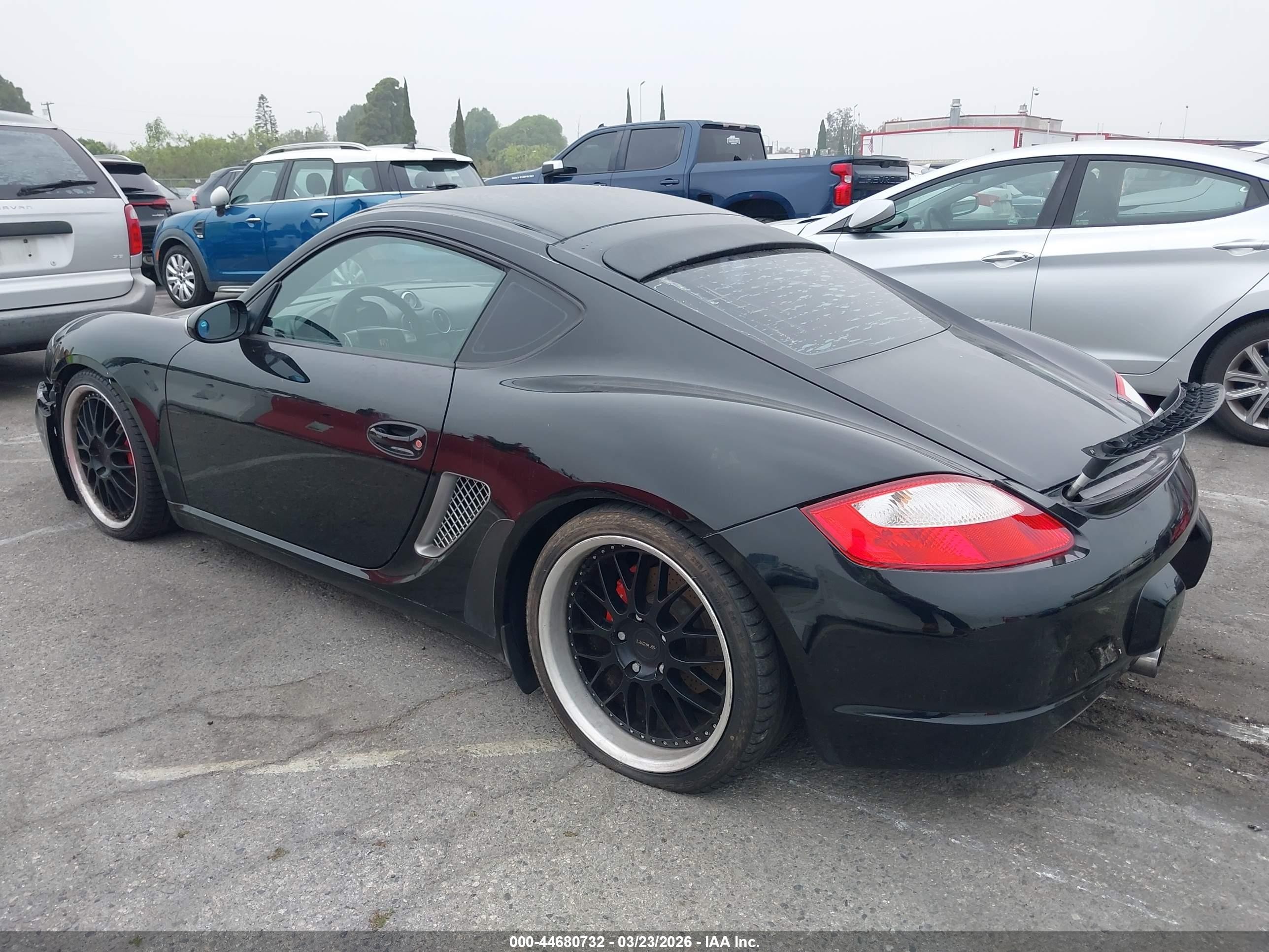 2006 Porsche Cayman S   Black vin: WP0AB29856U781036