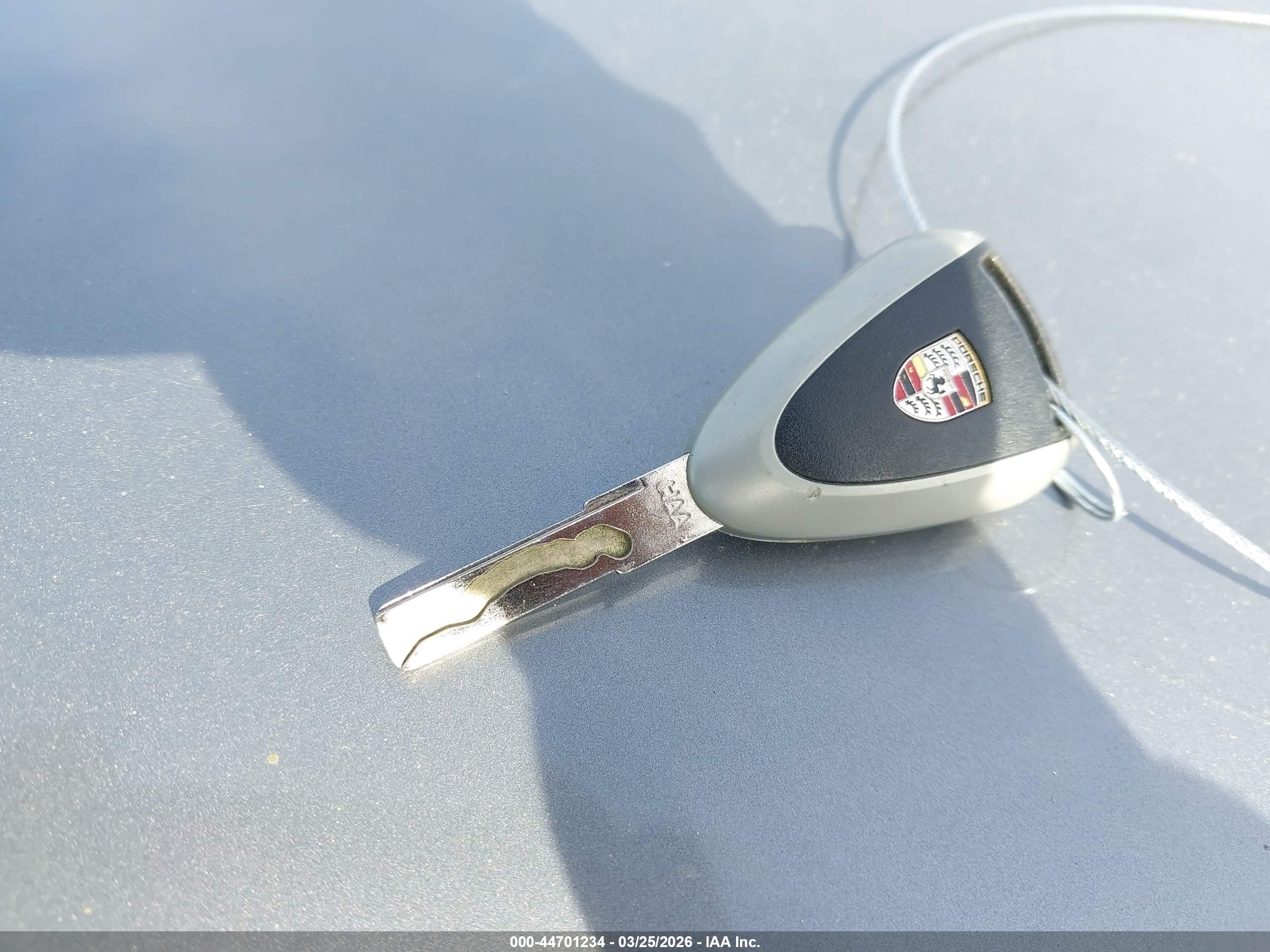 2006 Porsche Cayman S   Gray vin: WP0AB298X6U784983