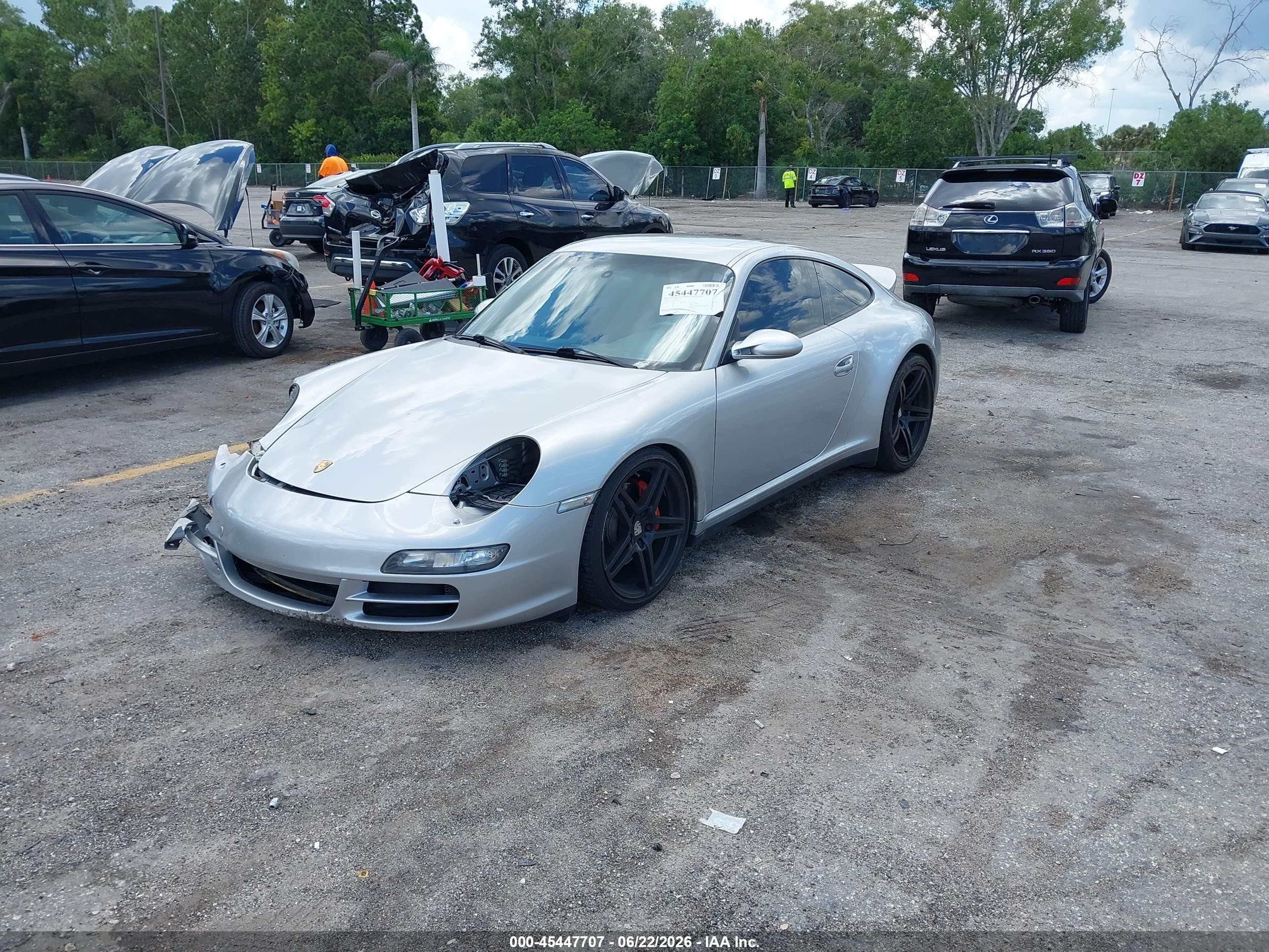 2007 Porsche 911 Carrera 4s/carrera S Silver vin: WP0AB29967S732501