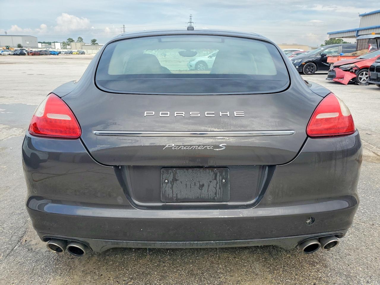 2011 Porsche Panamera S Charcoal vin: WP0AB2A72BL062555