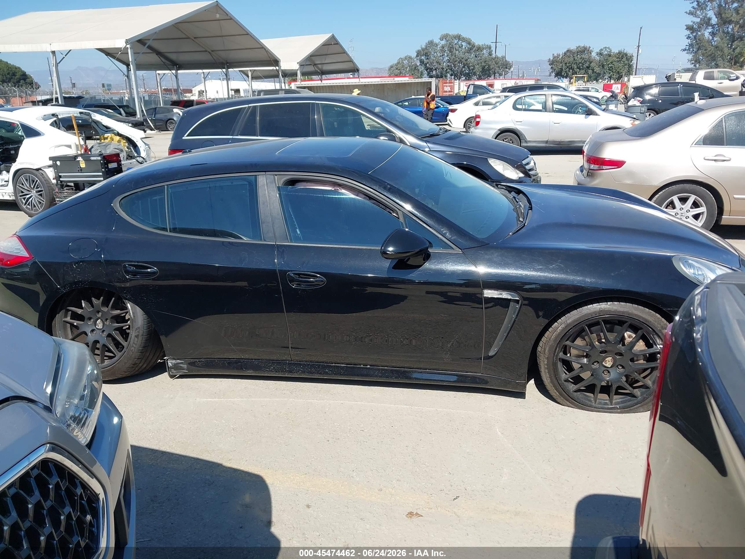 2011 Porsche Panamera 4s Black vin: WP0AB2A73BL061141