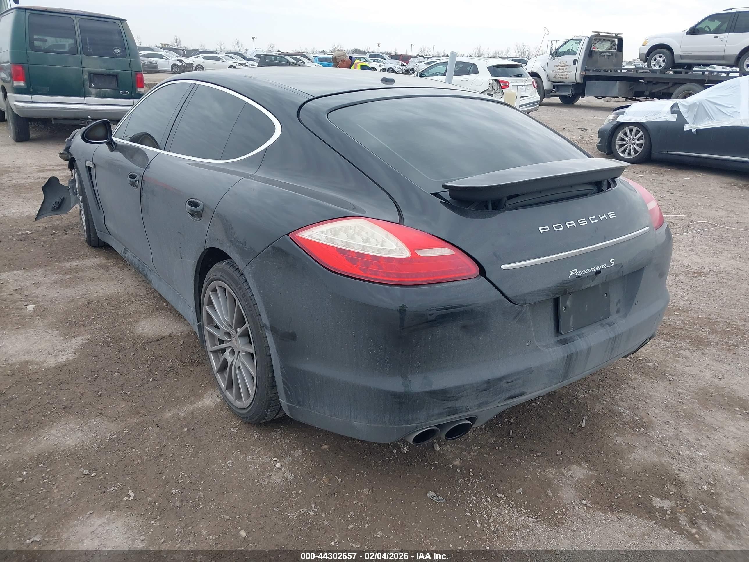 2013 Porsche Panamera S Черный vin: WP0AB2A73DL060283