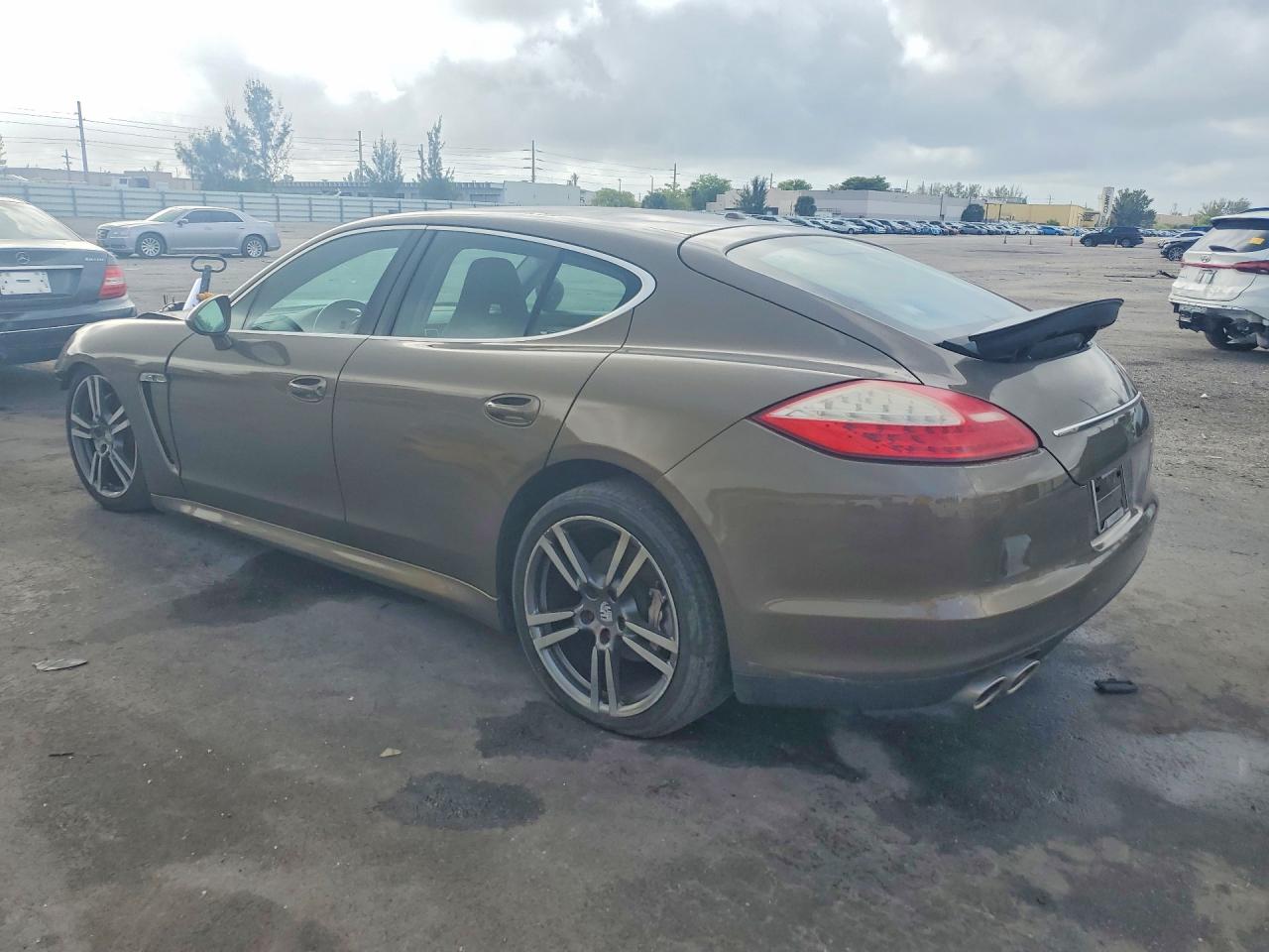 2011 Porsche Panamera S Brown vin: WP0AB2A74BL060824