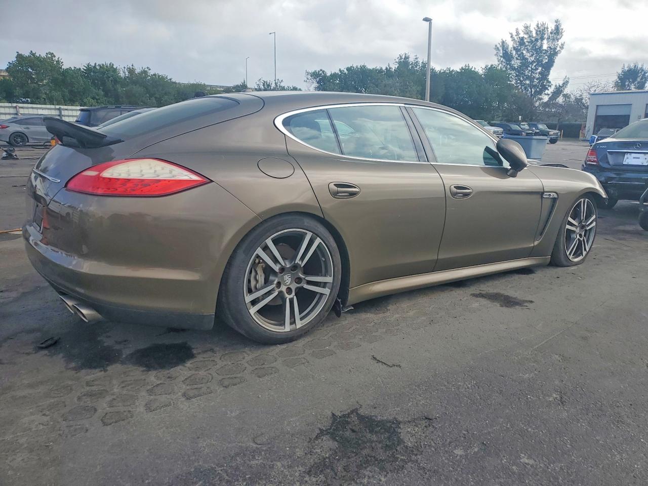 2011 Porsche Panamera S Brown vin: WP0AB2A74BL060824