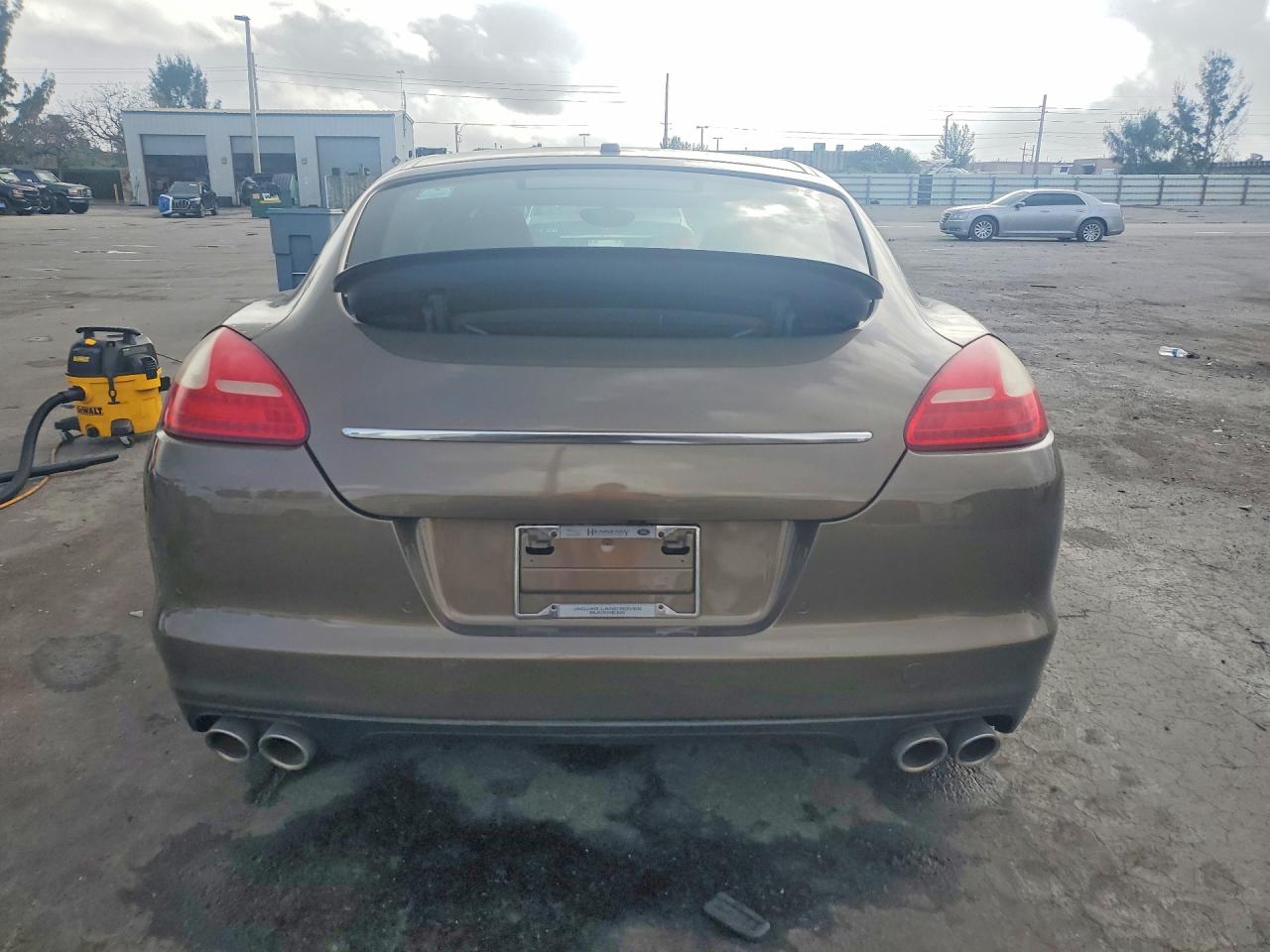 2011 Porsche Panamera S Brown vin: WP0AB2A74BL060824