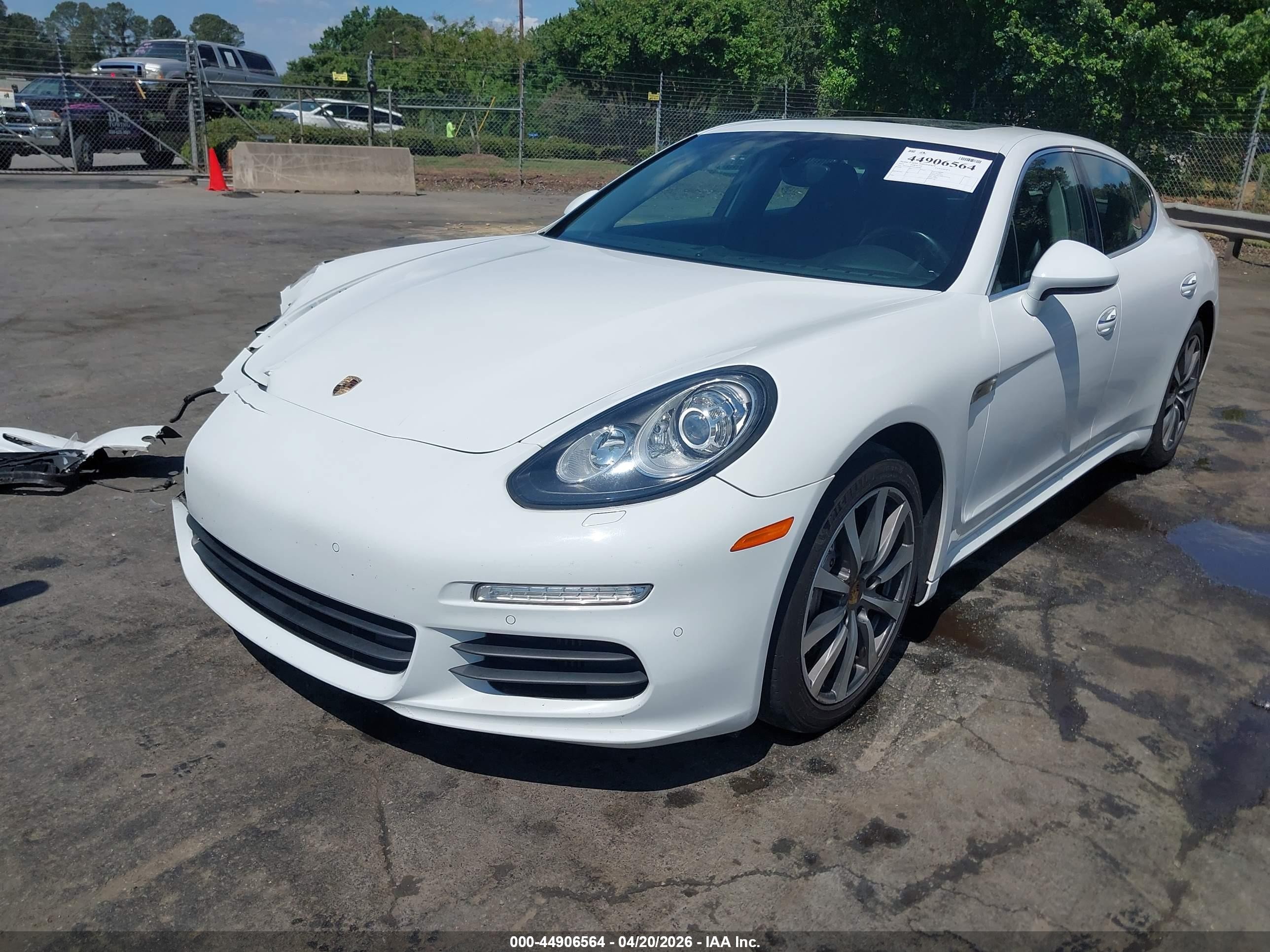 2014 Porsche Panamera S White vin: WP0AB2A74EL056308