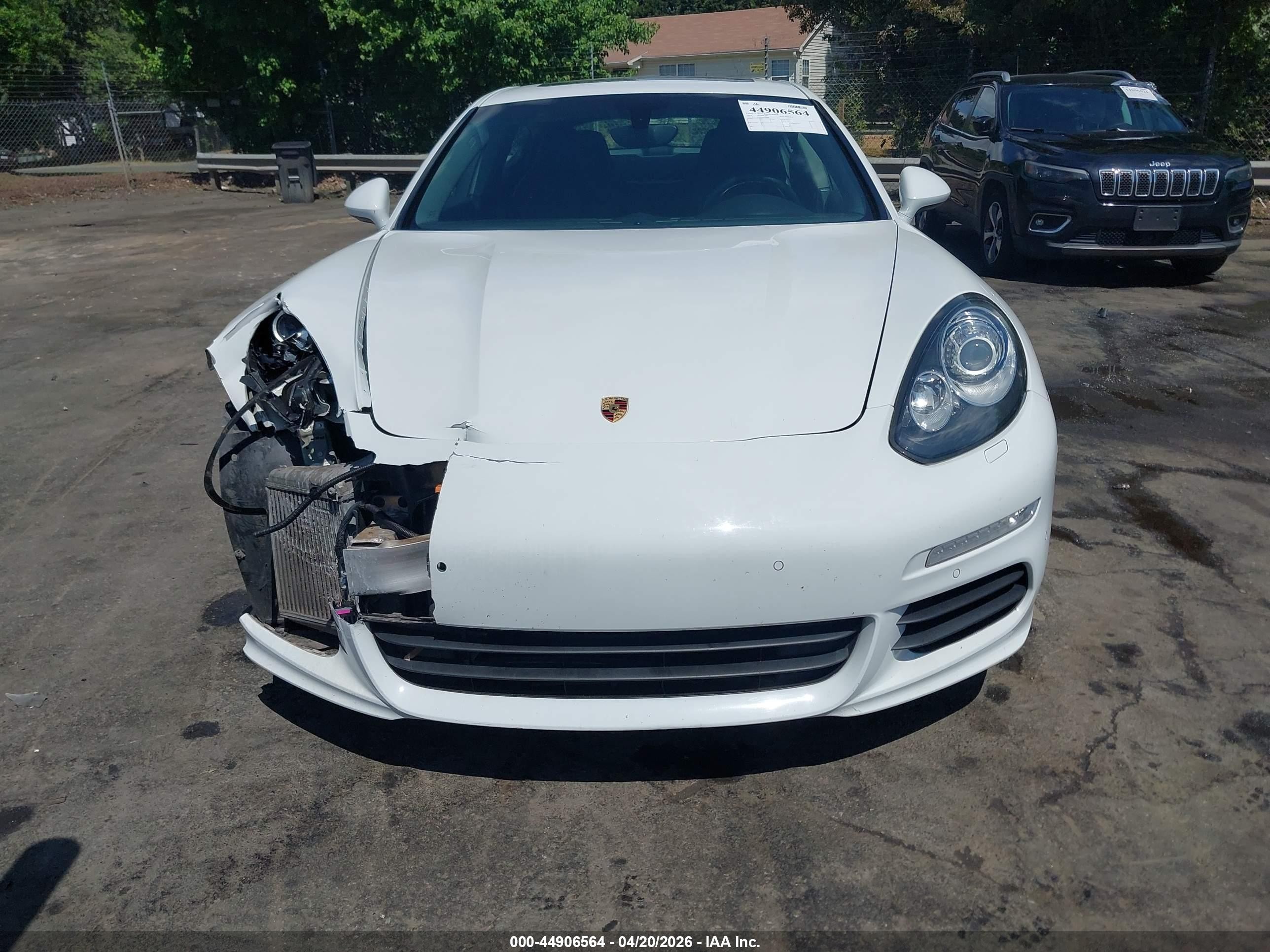 2014 Porsche Panamera S White vin: WP0AB2A74EL056308