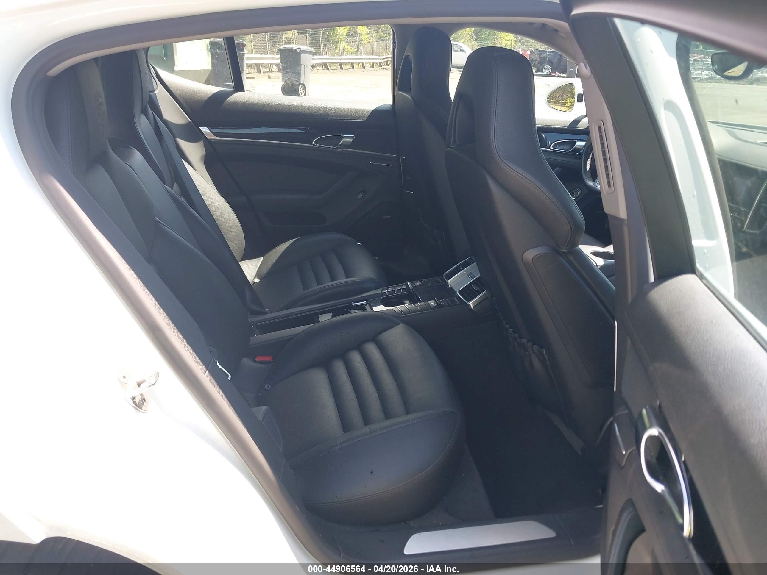 2014 Porsche Panamera S White vin: WP0AB2A74EL056308