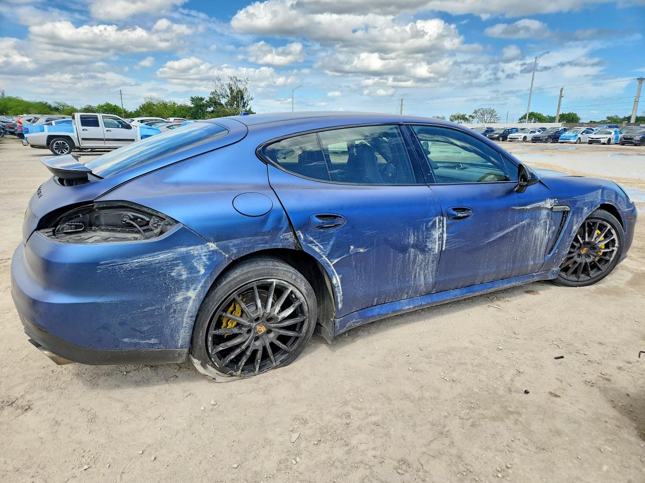 2016 Porsche Panamera S Blue vin: WP0AB2A75GL050522
