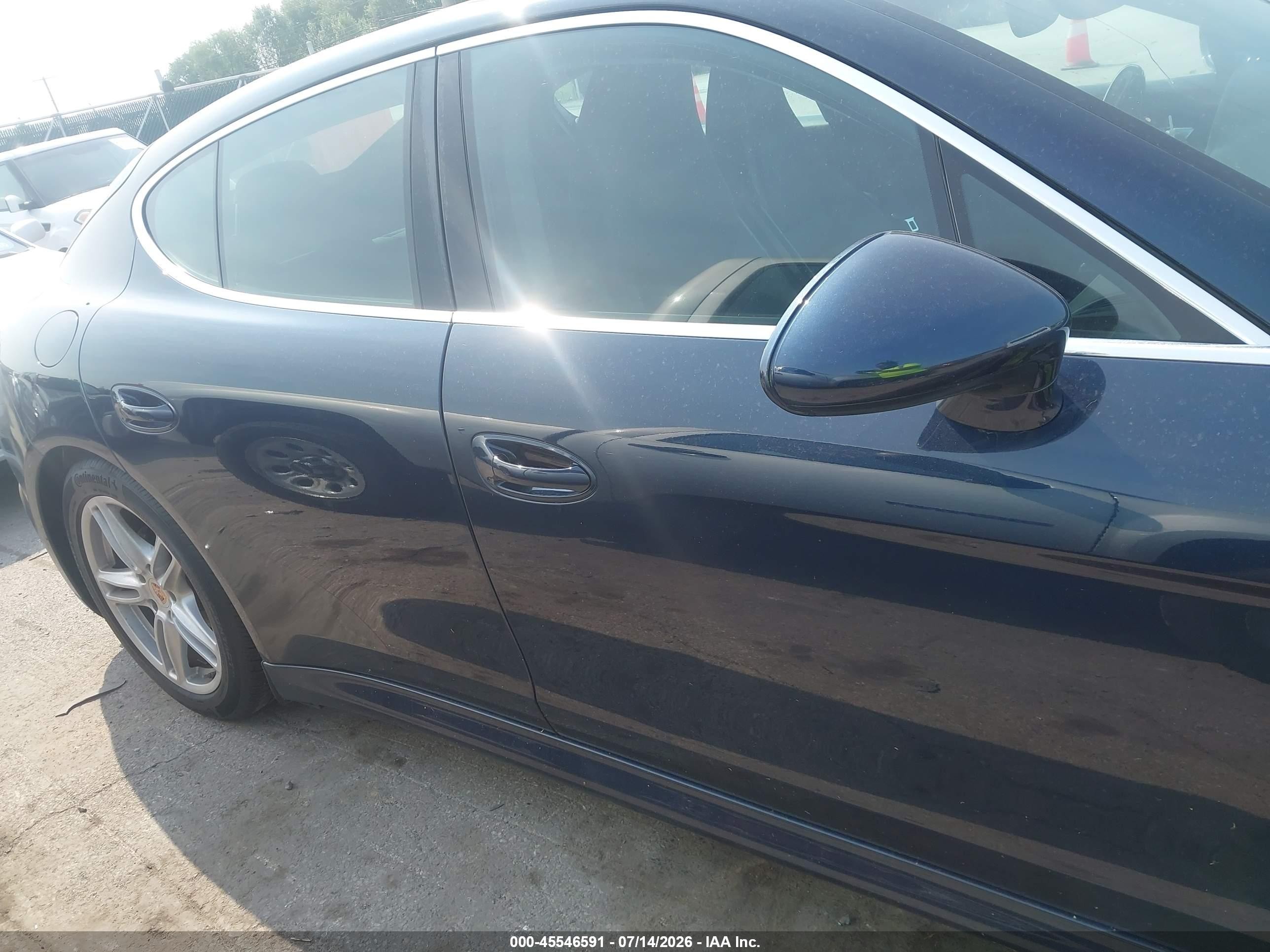 2010 Porsche Panamera 4s Dark Blue vin: WP0AB2A78AL065135