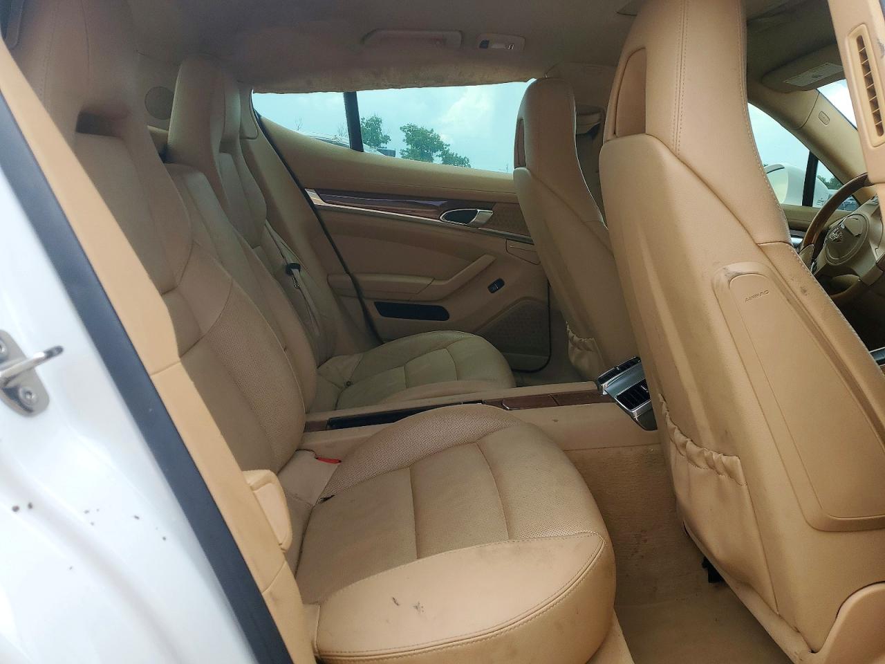 2011 Porsche Panamera S White vin: WP0AB2A78BL060874