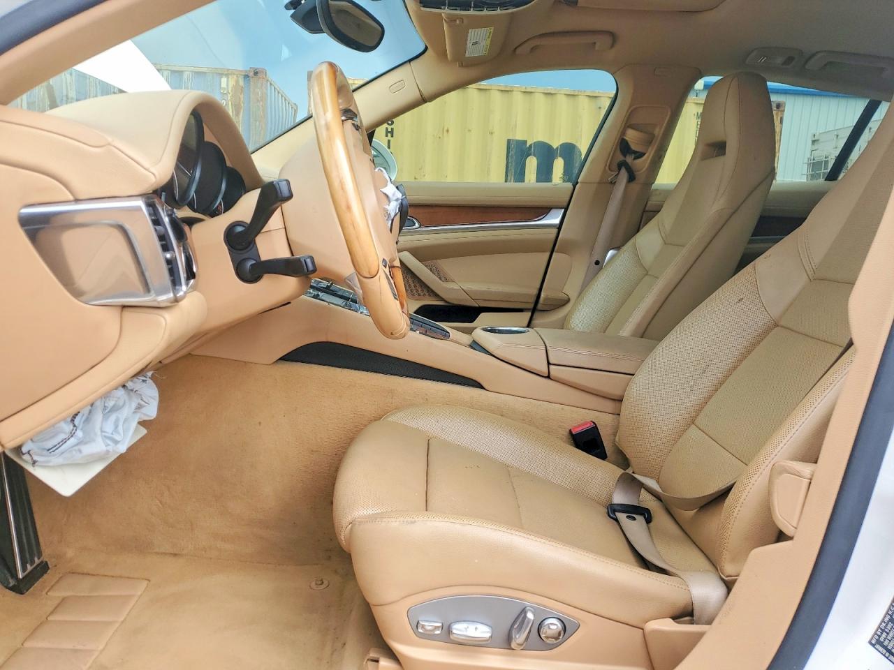 2011 Porsche Panamera S White vin: WP0AB2A78BL060874