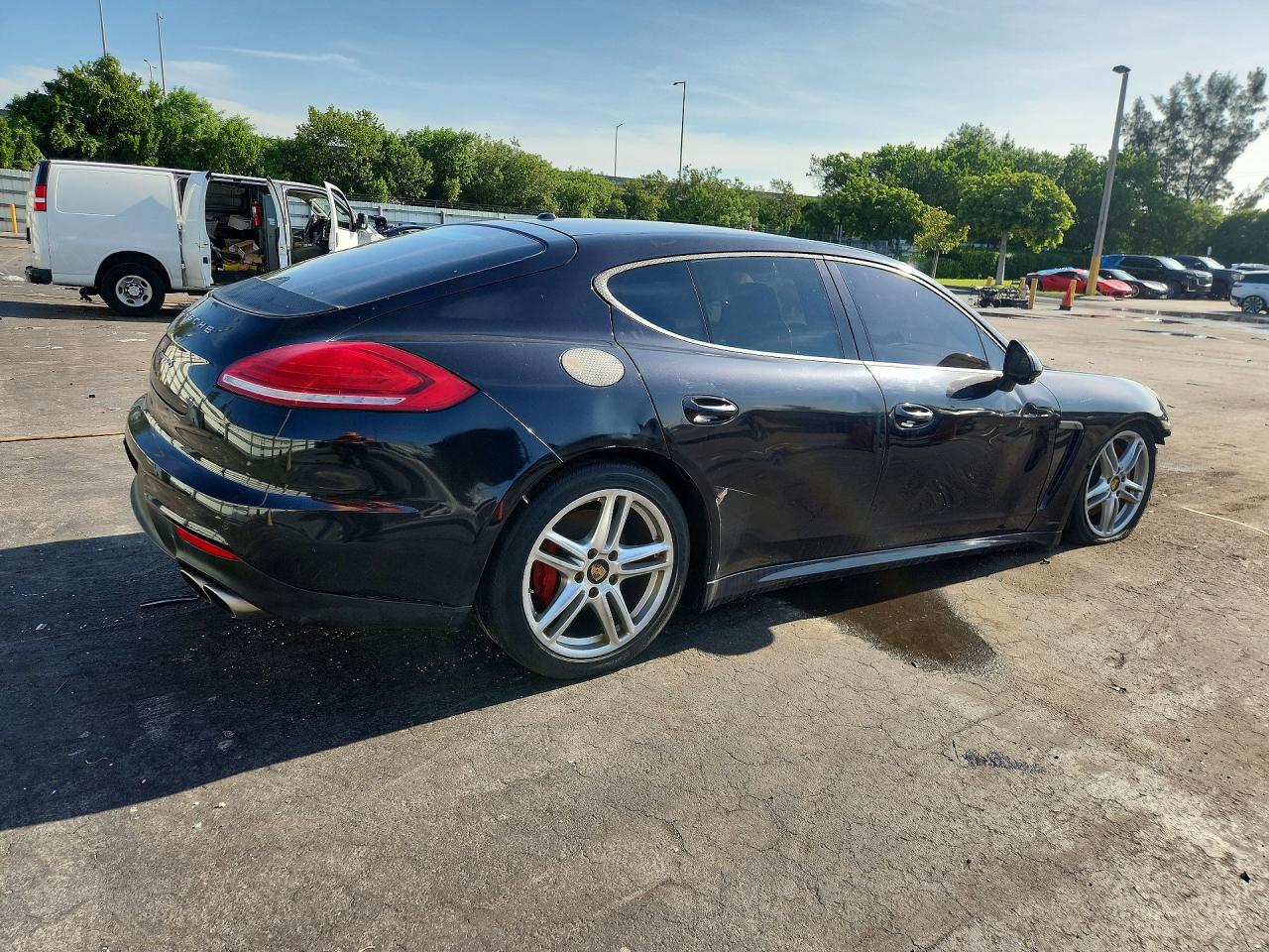 2014 Porsche Panamera S Черный vin: WP0AB2A79EL056286