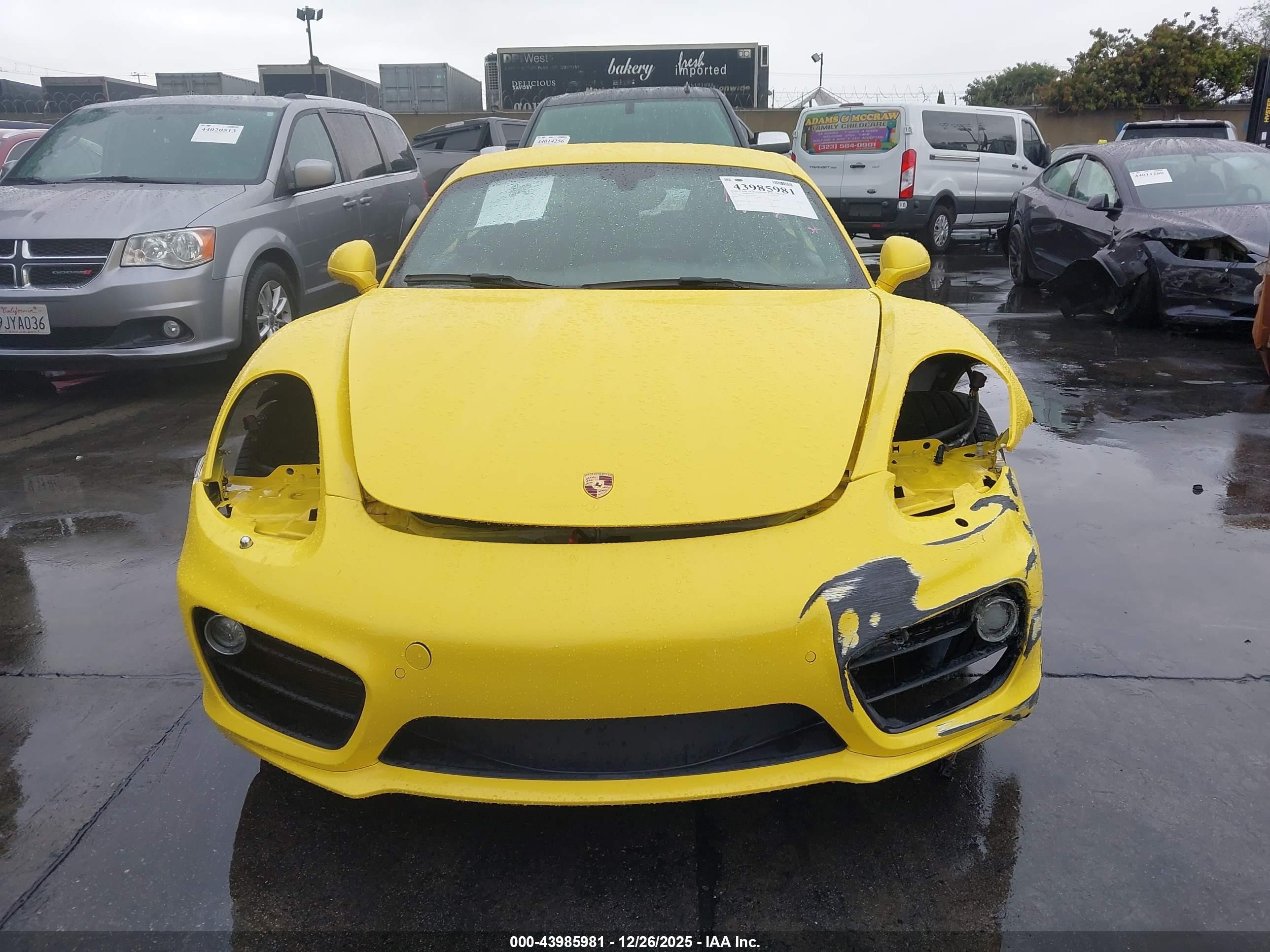 2014 Porsche Cayman S Желтый vin: WP0AB2A80EK192398