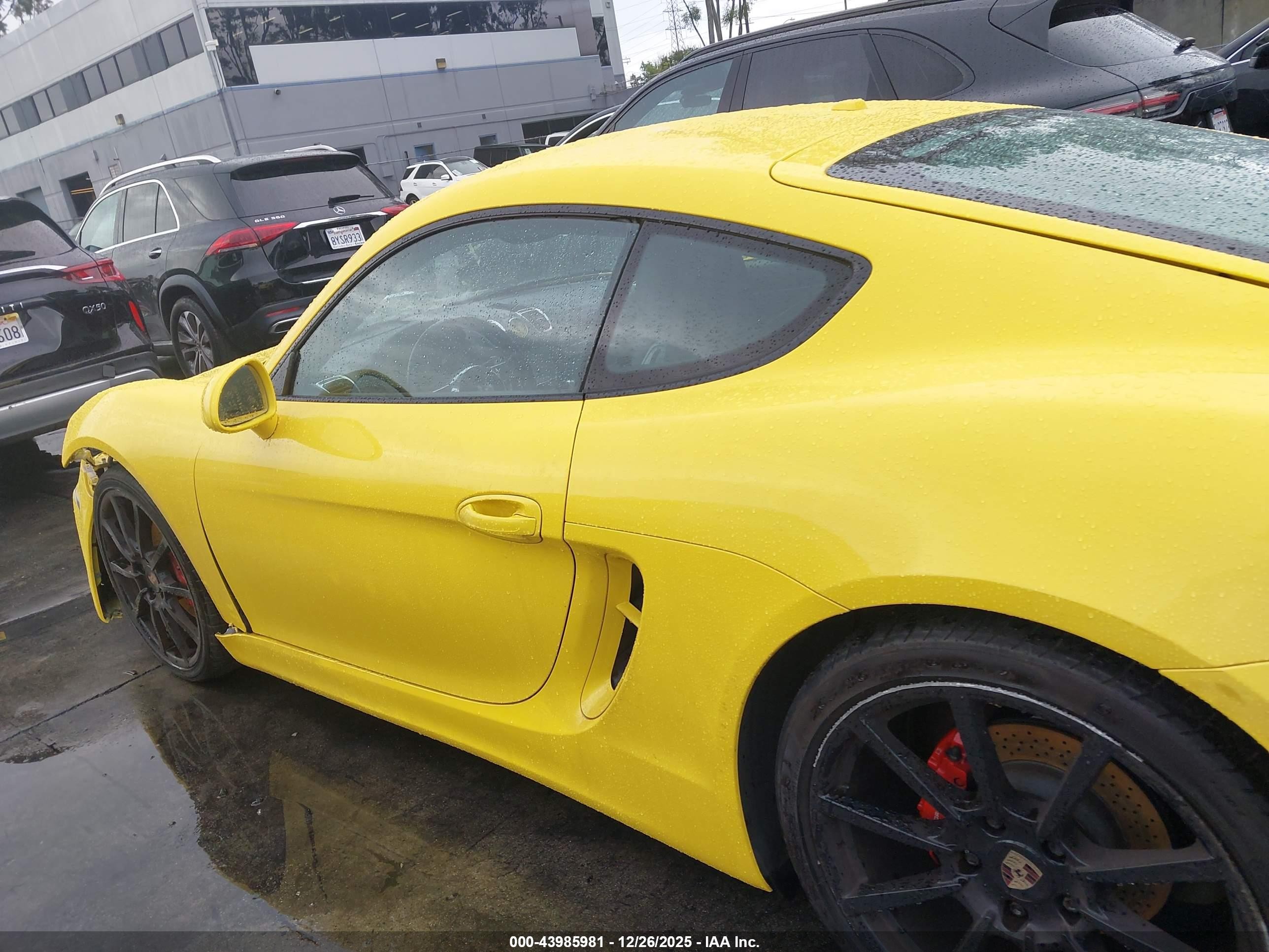 2014 Porsche Cayman S Желтый vin: WP0AB2A80EK192398