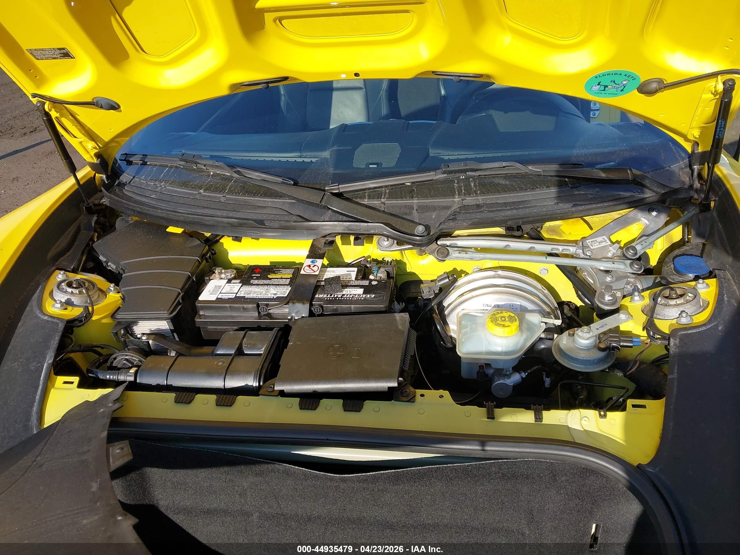 2014 Porsche Cayman S Желтый vin: WP0AB2A89EK190651