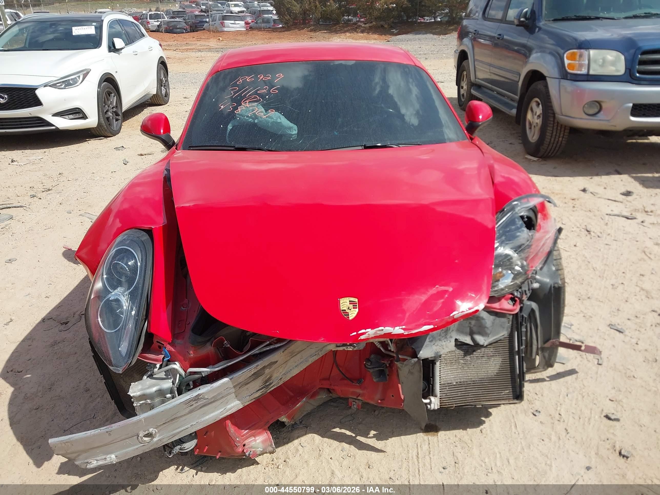2014 Porsche Cayman S Red vin: WP0AB2A89EK192769