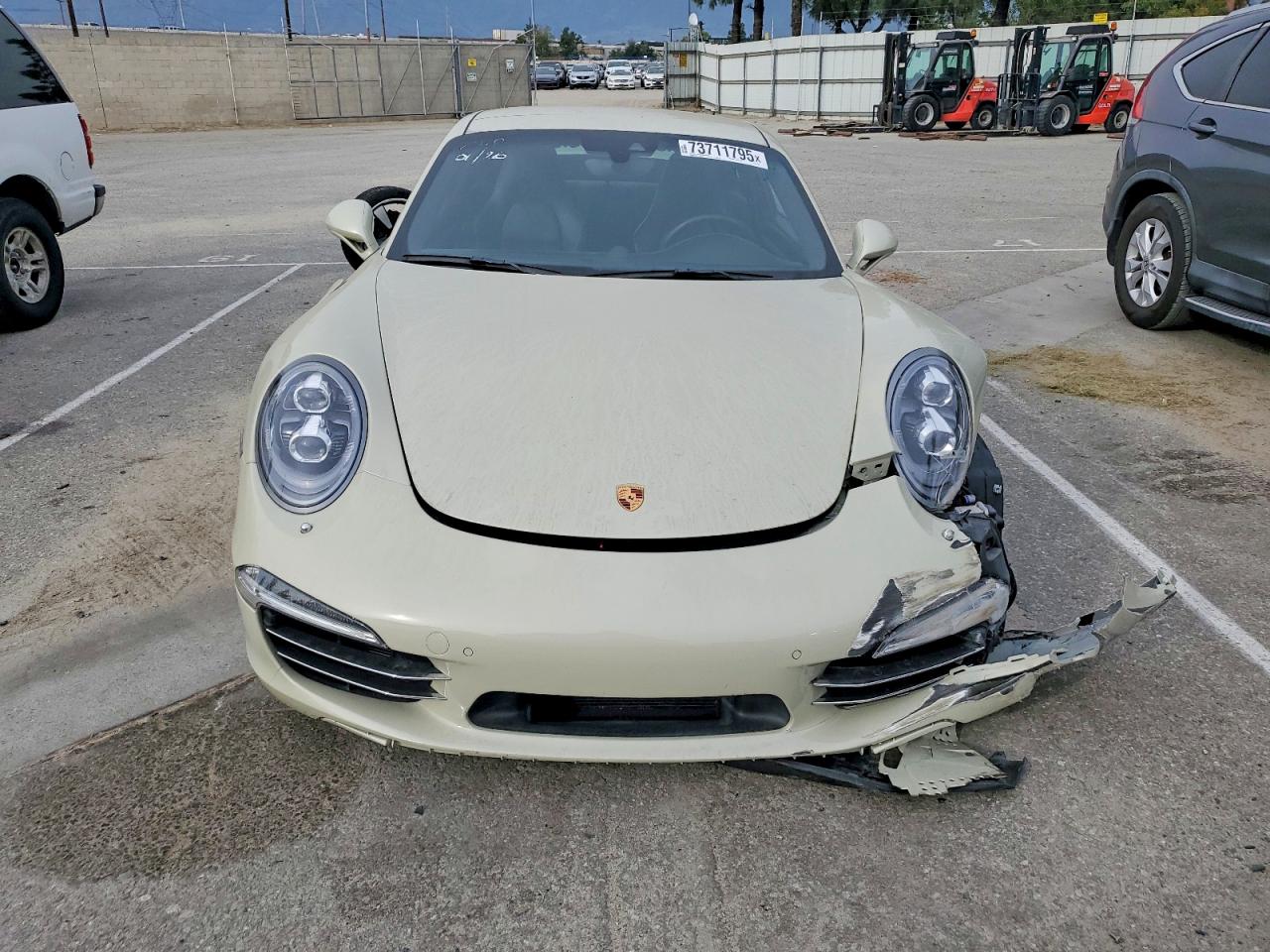 2014 Porsche 911 Carrera S Cream vin: WP0AB2A91ES121106