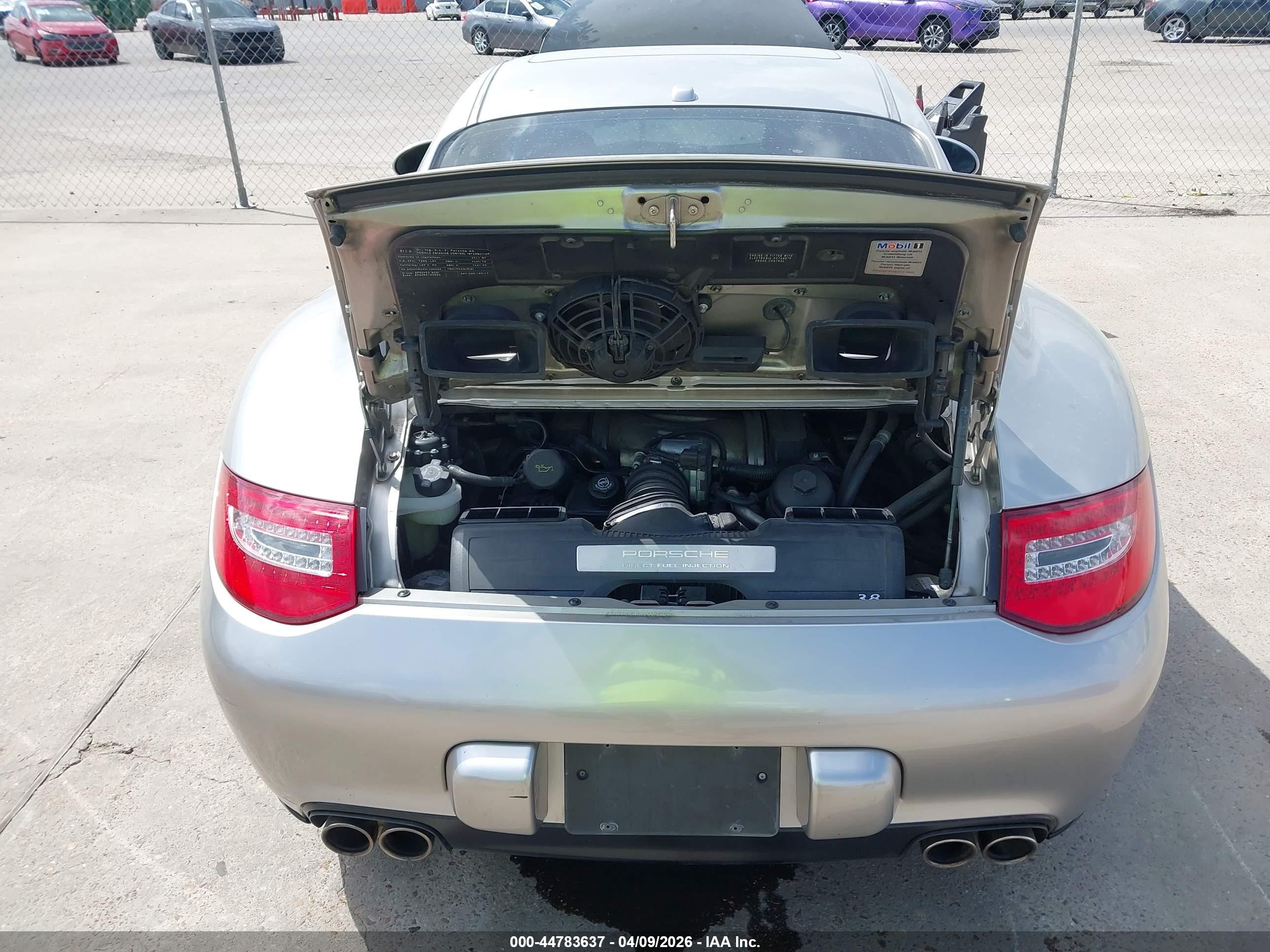 2011 Porsche 911 Carrera S Gray vin: WP0AB2A94BS720755