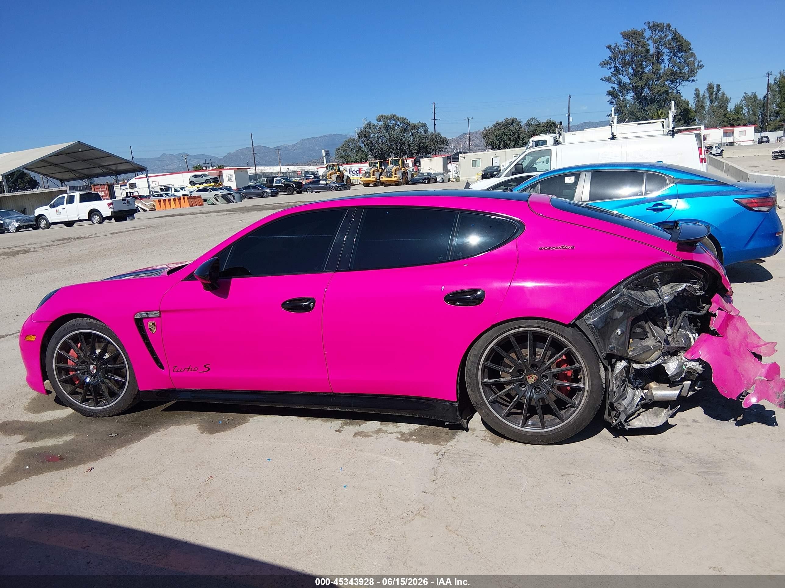 2012 Porsche Panamera Turbo Pink vin: WP0AC2A72CL090435
