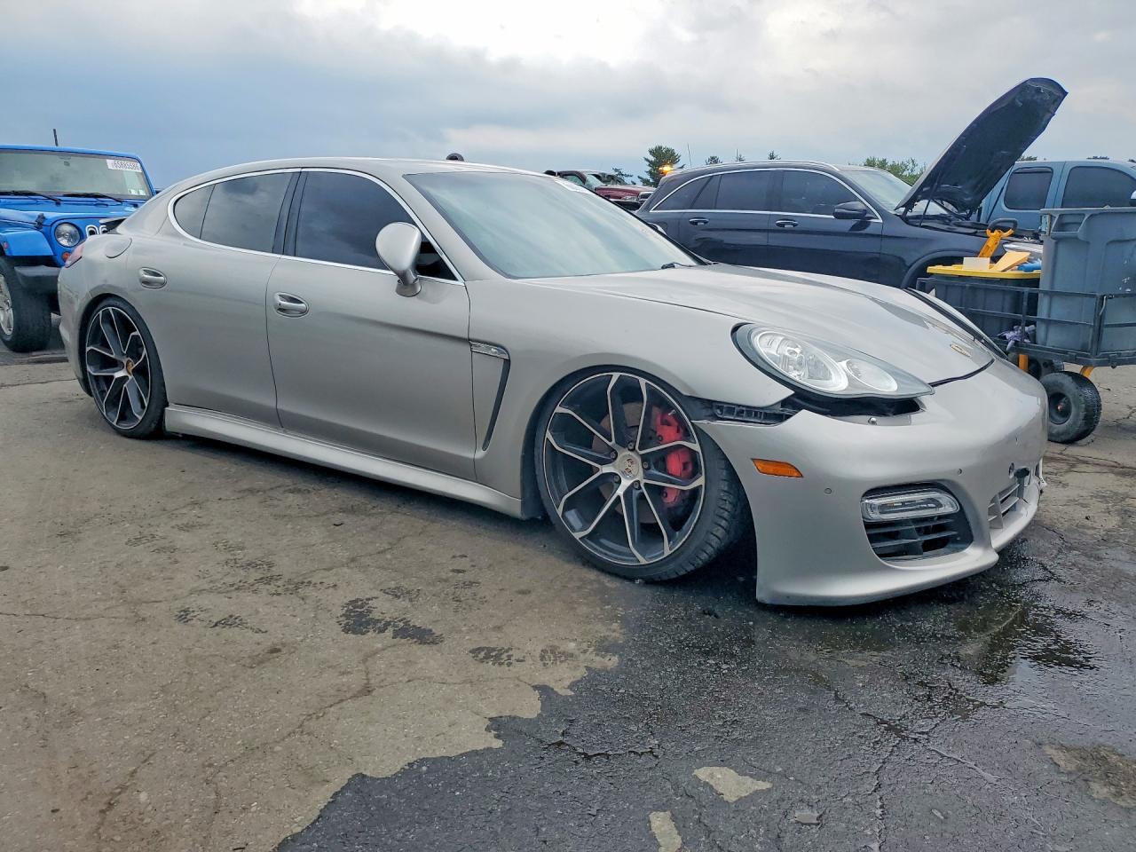 2010 Porsche Panamera Turbo Silver vin: WP0AC2A74AL091826