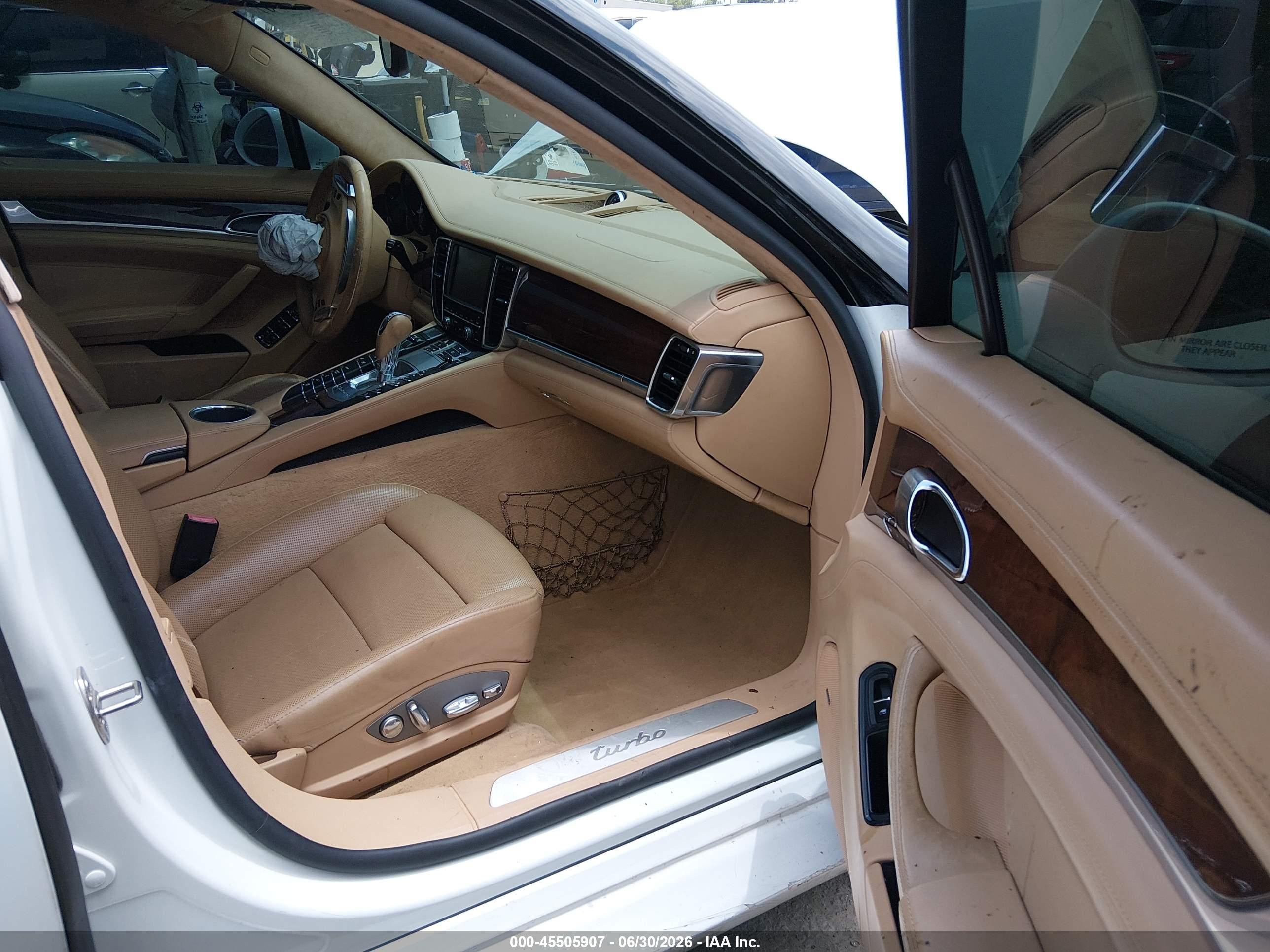2011 Porsche Panamera Turbo White vin: WP0AC2A79BL090222