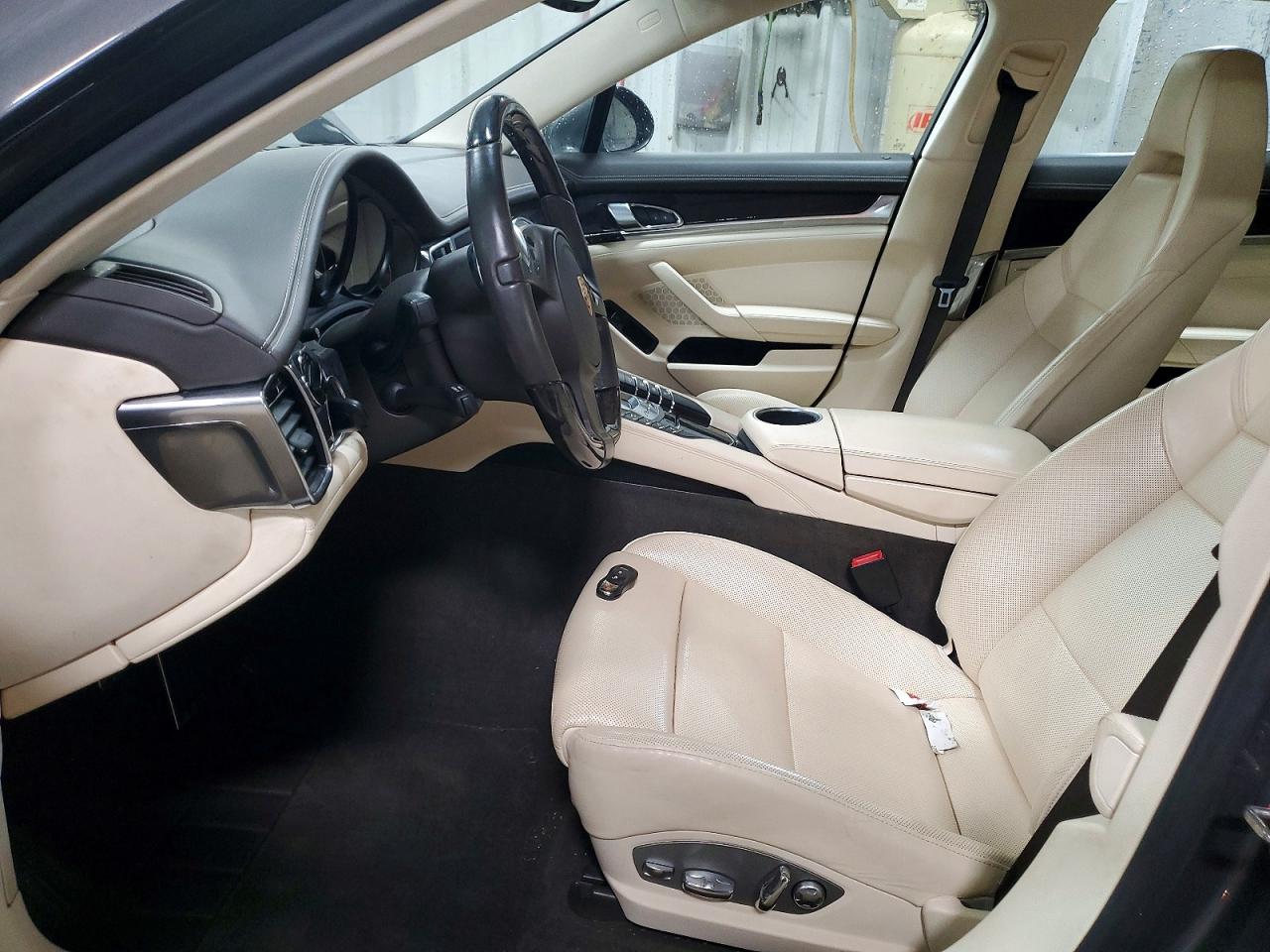 2013 Porsche Panamera Turbo Gray vin: WP0AC2A7XDL090443