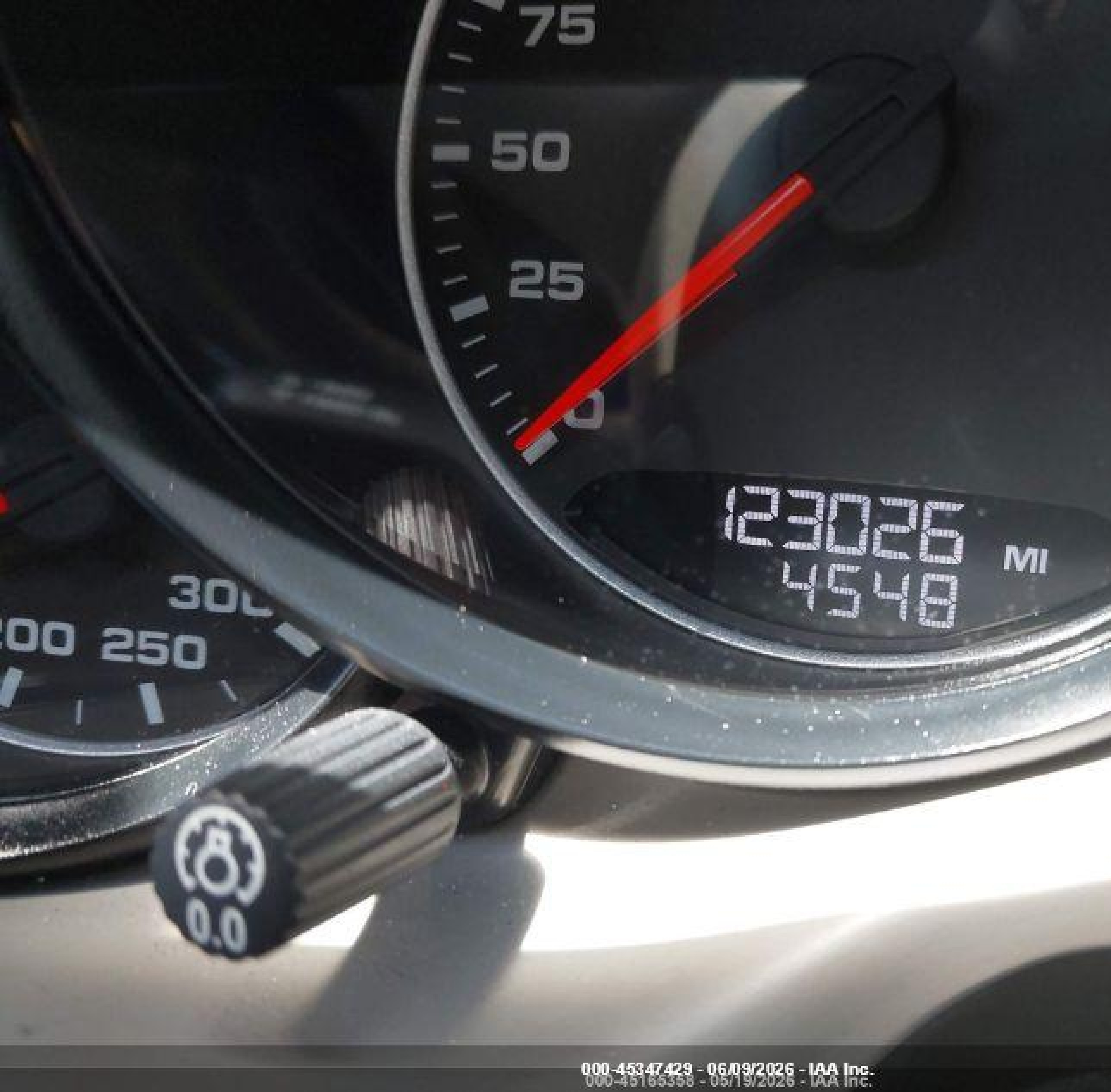 2013 Porsche Panamera Hybrid S Silver vin: WP0AD2A70DL045069