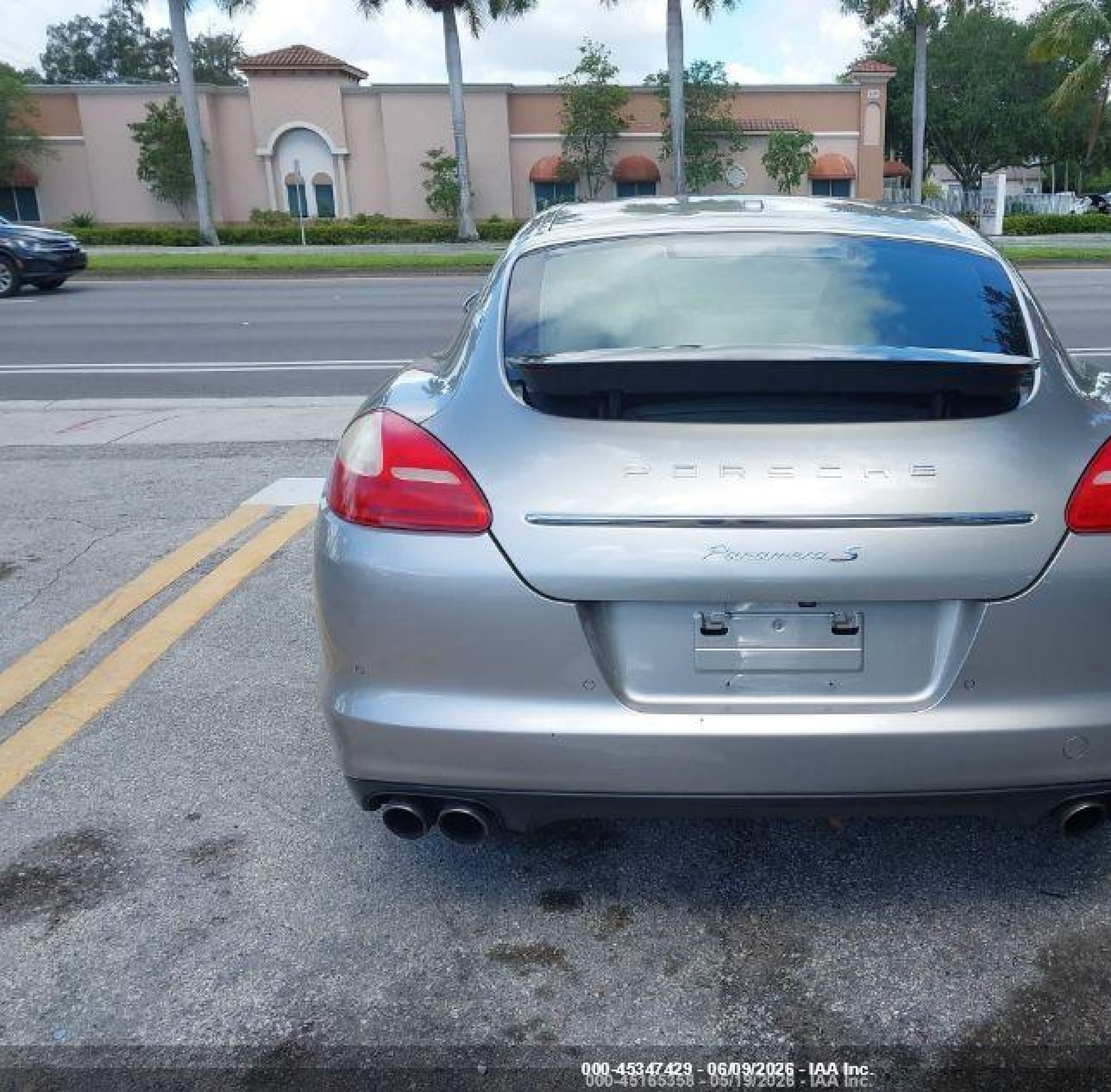 2013 Porsche Panamera Hybrid S Silver vin: WP0AD2A70DL045069