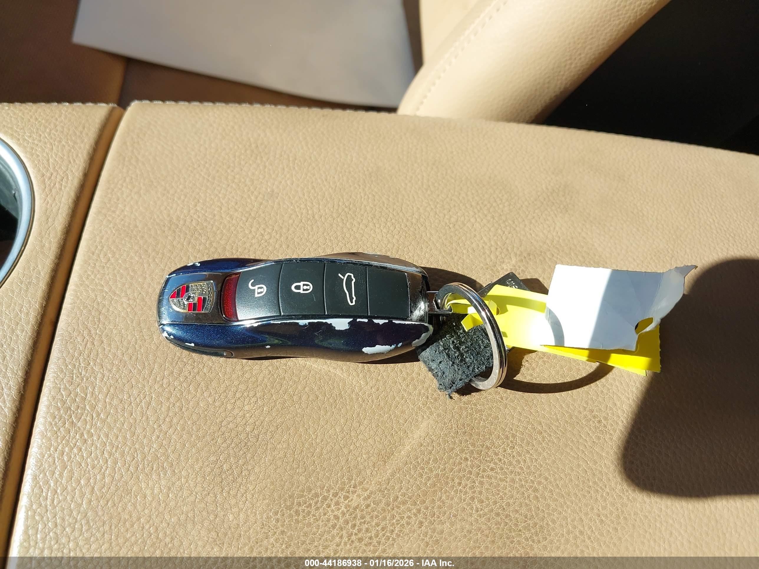 2015 Porsche Panamera E-hybrid S Navy vin: WP0AD2A72FL040846