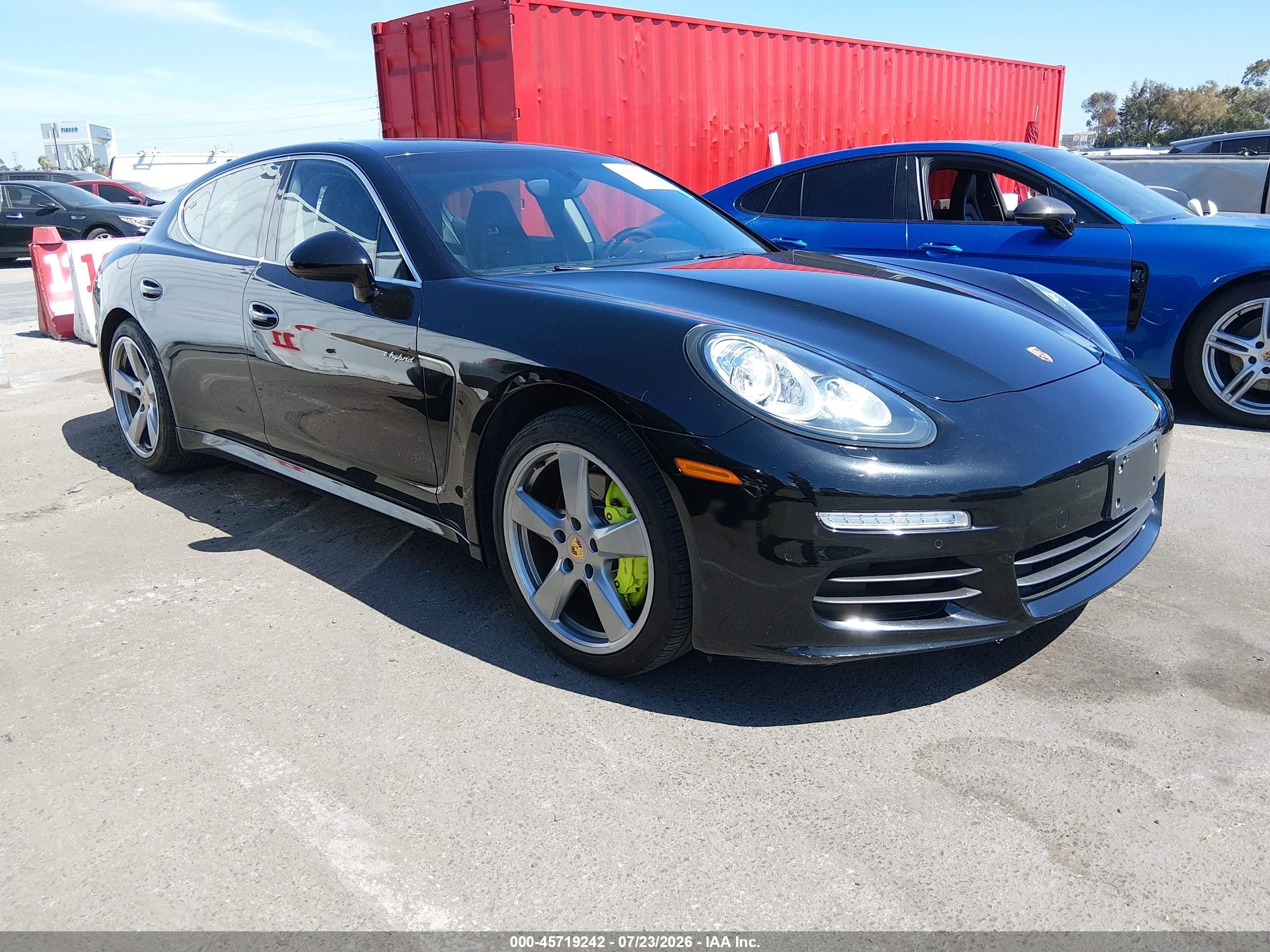 2015 Porsche Panamera E-hybrid S Black vin: WP0AD2A72FL040961