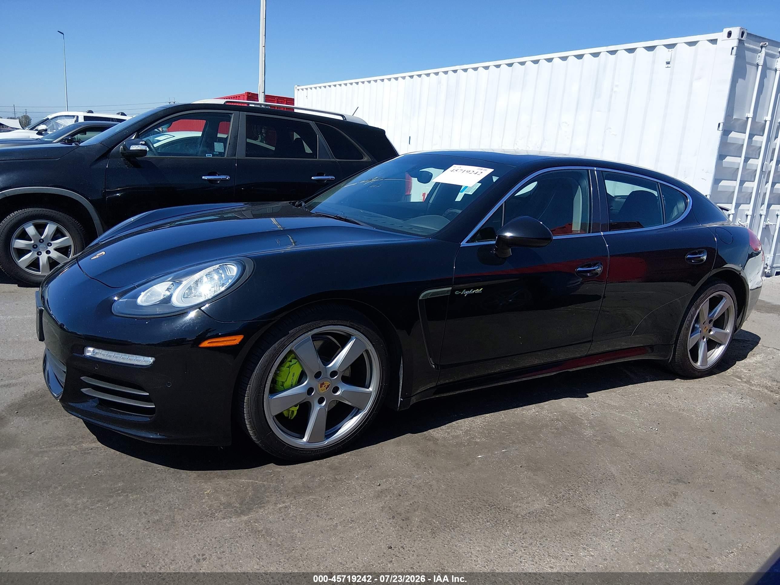 2015 Porsche Panamera E-hybrid S Black vin: WP0AD2A72FL040961