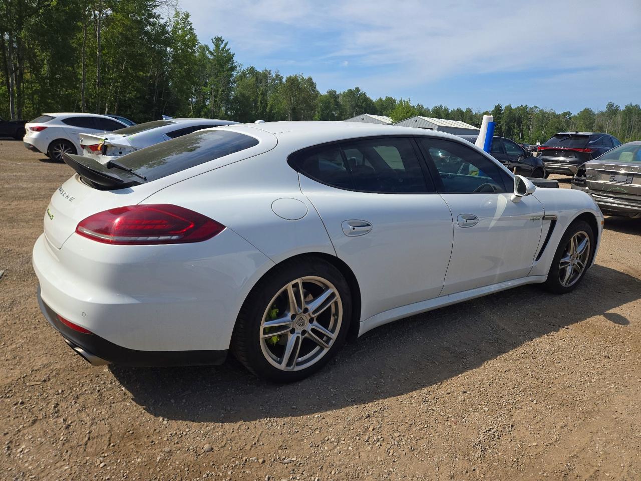 2014 Porsche Panamera S Hybrid White vin: WP0AD2A73EL044211